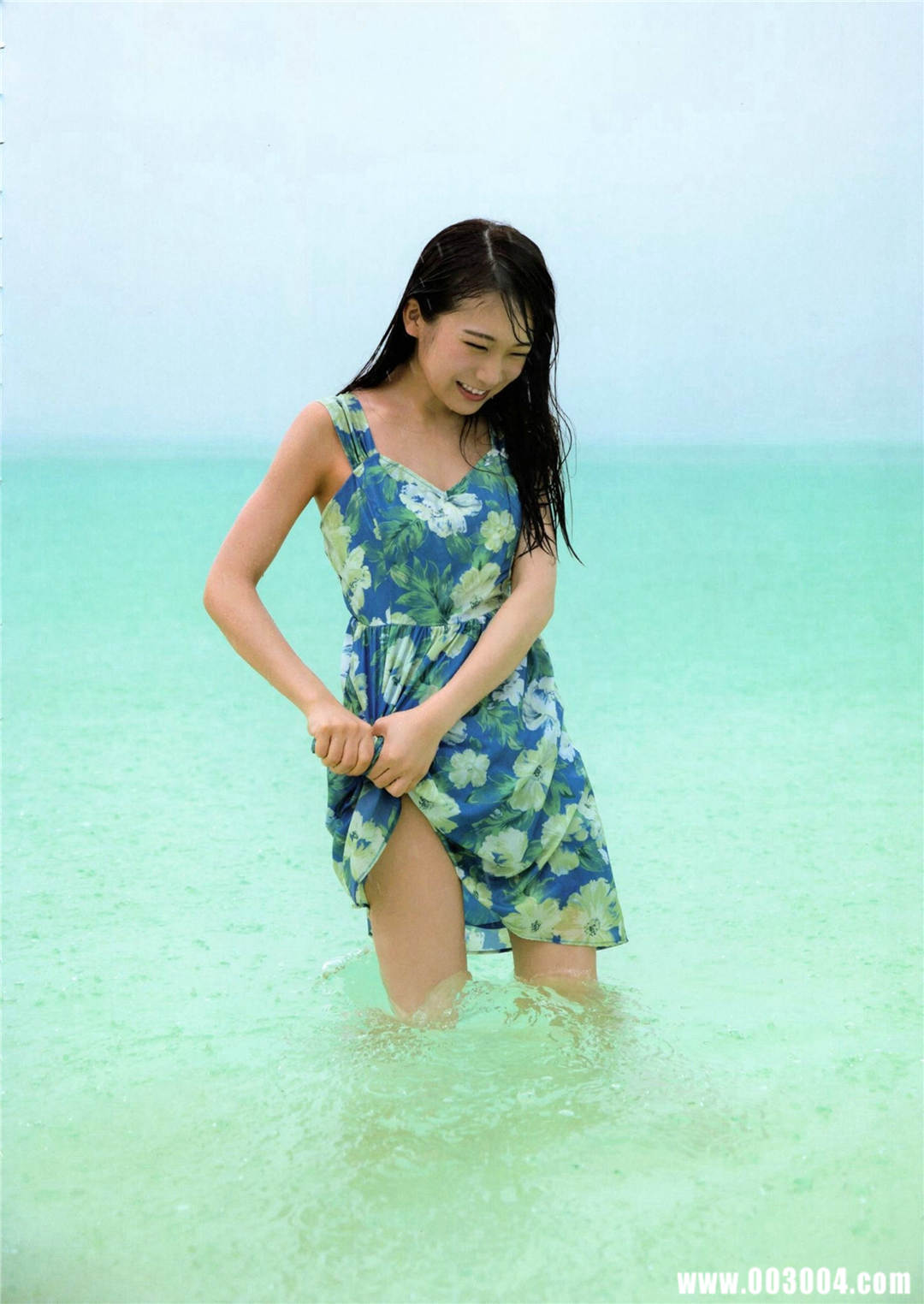 秋元真夏1ST写真集《真夏の気圧配置》高清全本