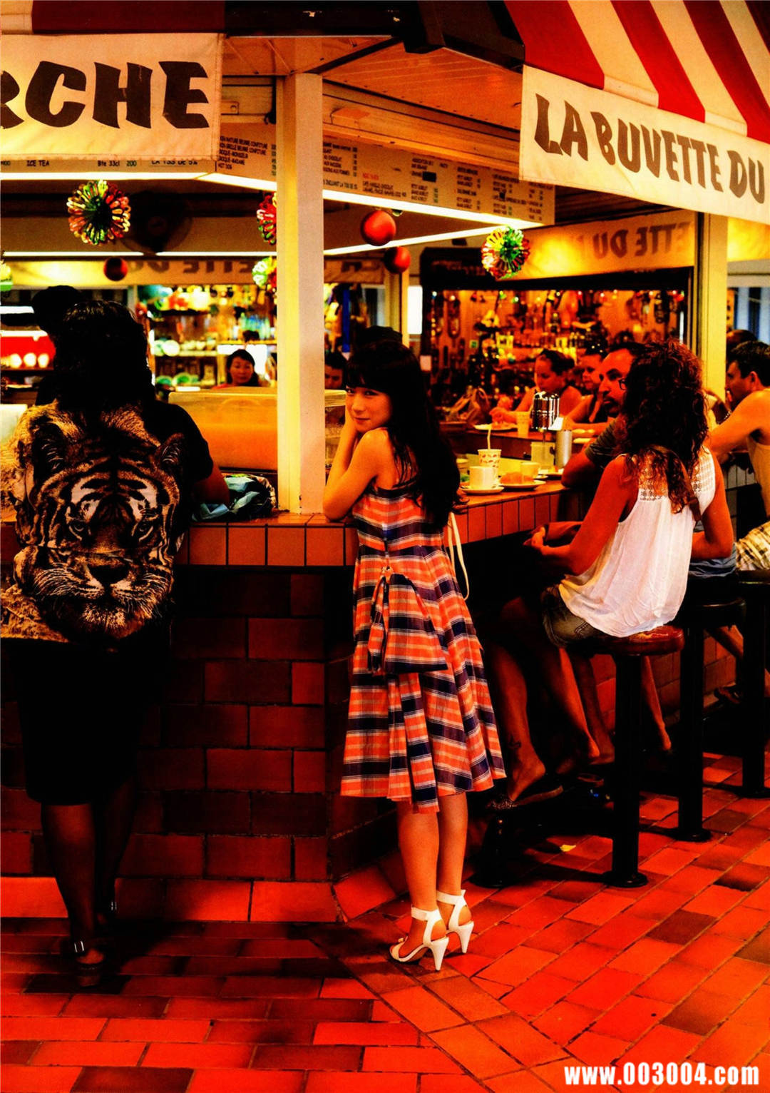 秋元真夏1ST写真集《真夏の気圧配置》高清全本