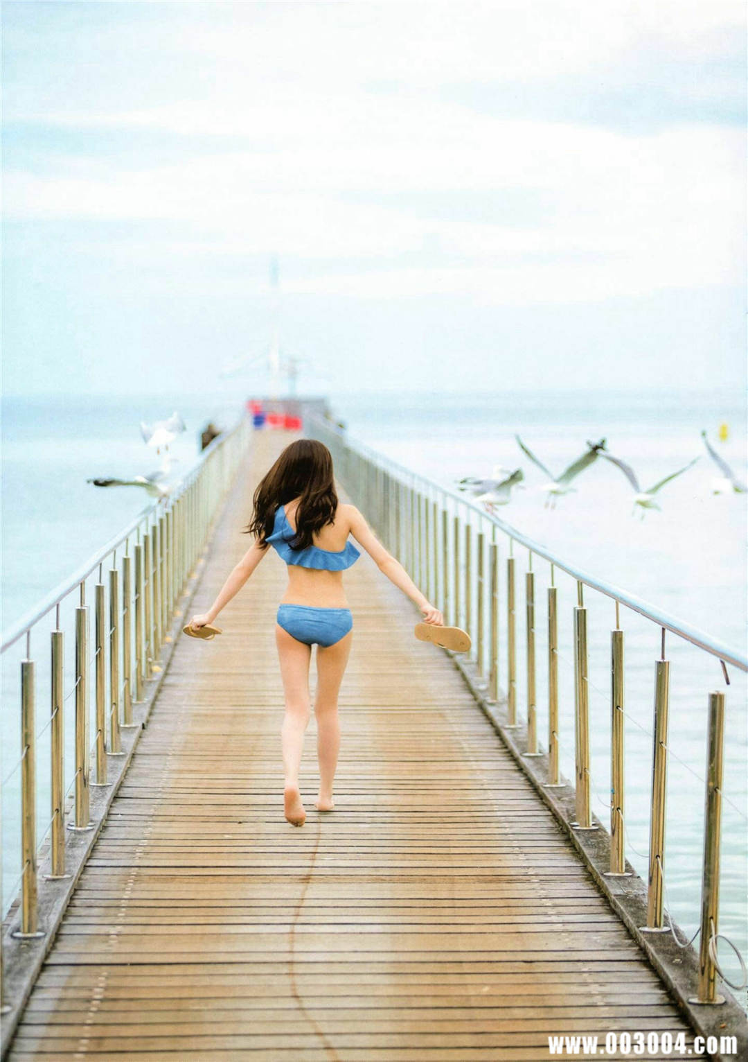 秋元真夏1ST写真集《真夏の気圧配置》高清全本