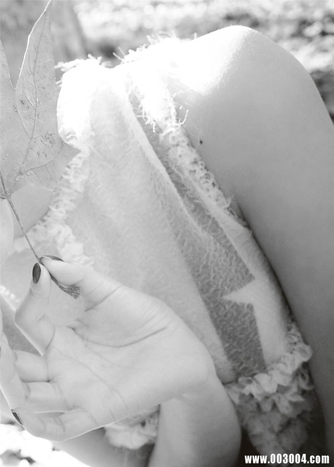 池田依来沙1ST写真集《Pinturita》高清全本