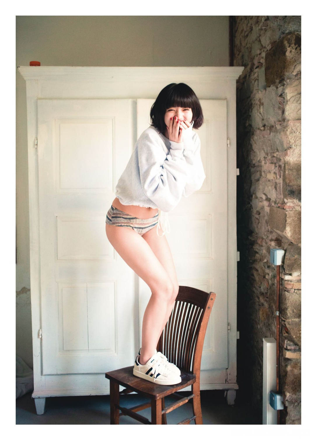 池田依来沙1ST写真集《Pinturita》高清全本