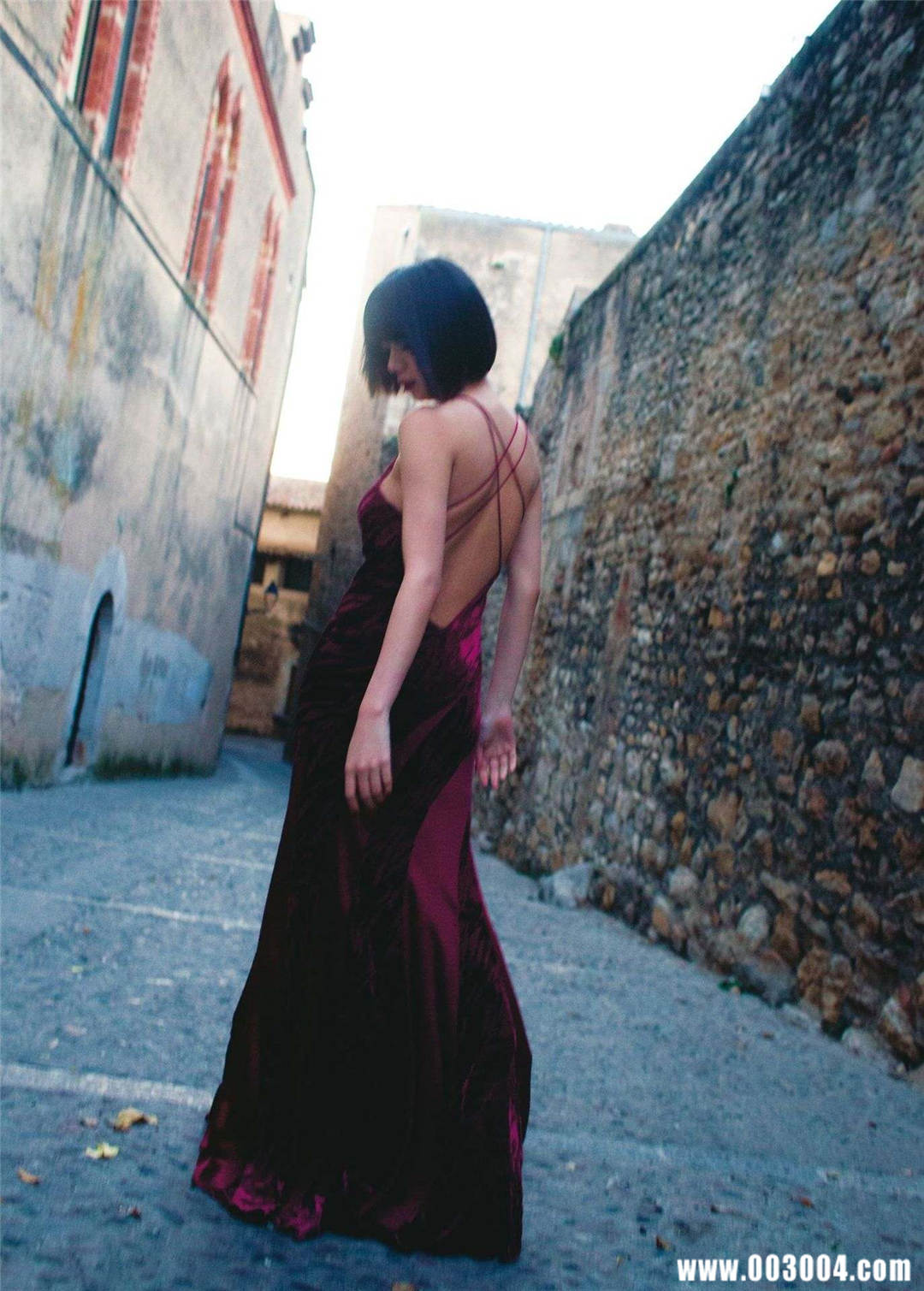 池田依来沙1ST写真集《Pinturita》高清全本