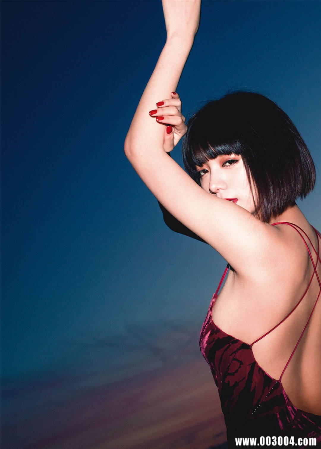 池田依来沙1ST写真集《Pinturita》高清全本