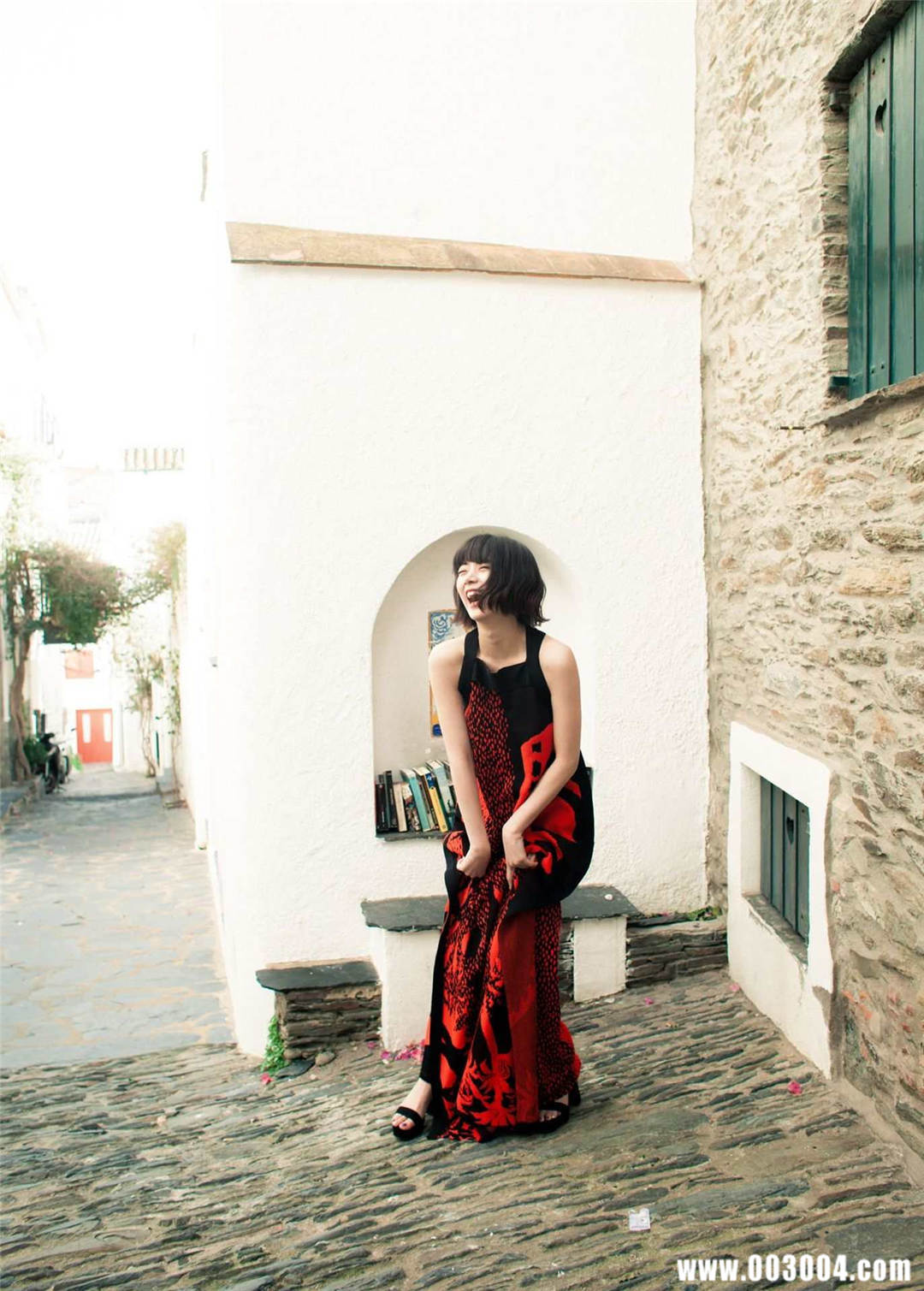 池田依来沙1ST写真集《Pinturita》高清全本