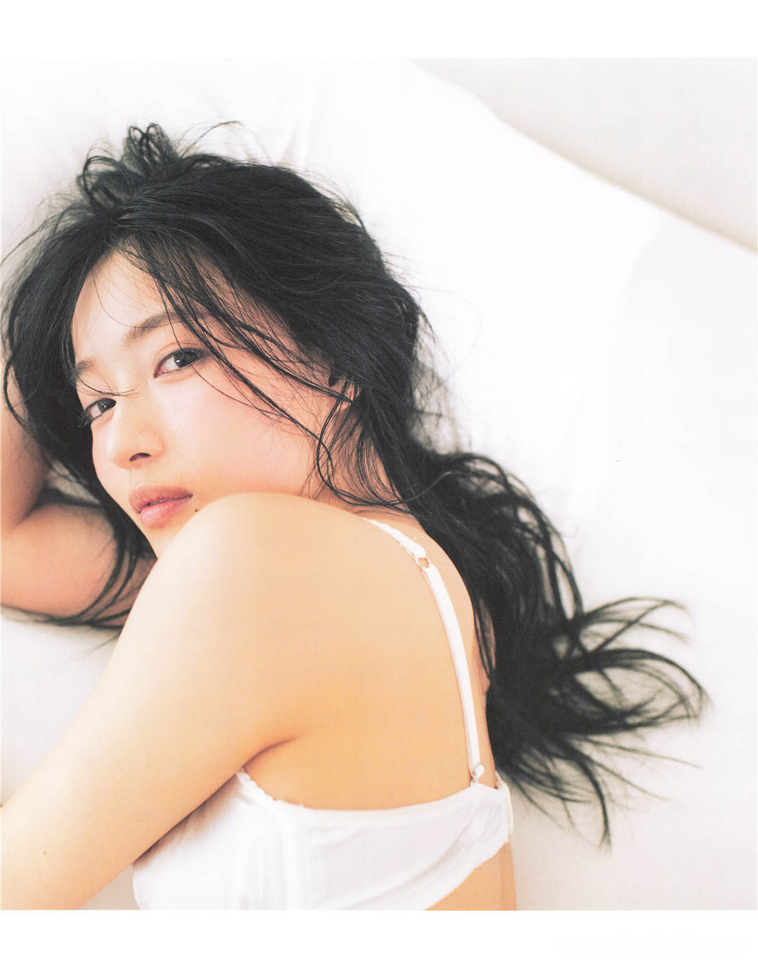 颠覆性美貌 | 村濑纱英1ST写真集《Sがいい》高清全本