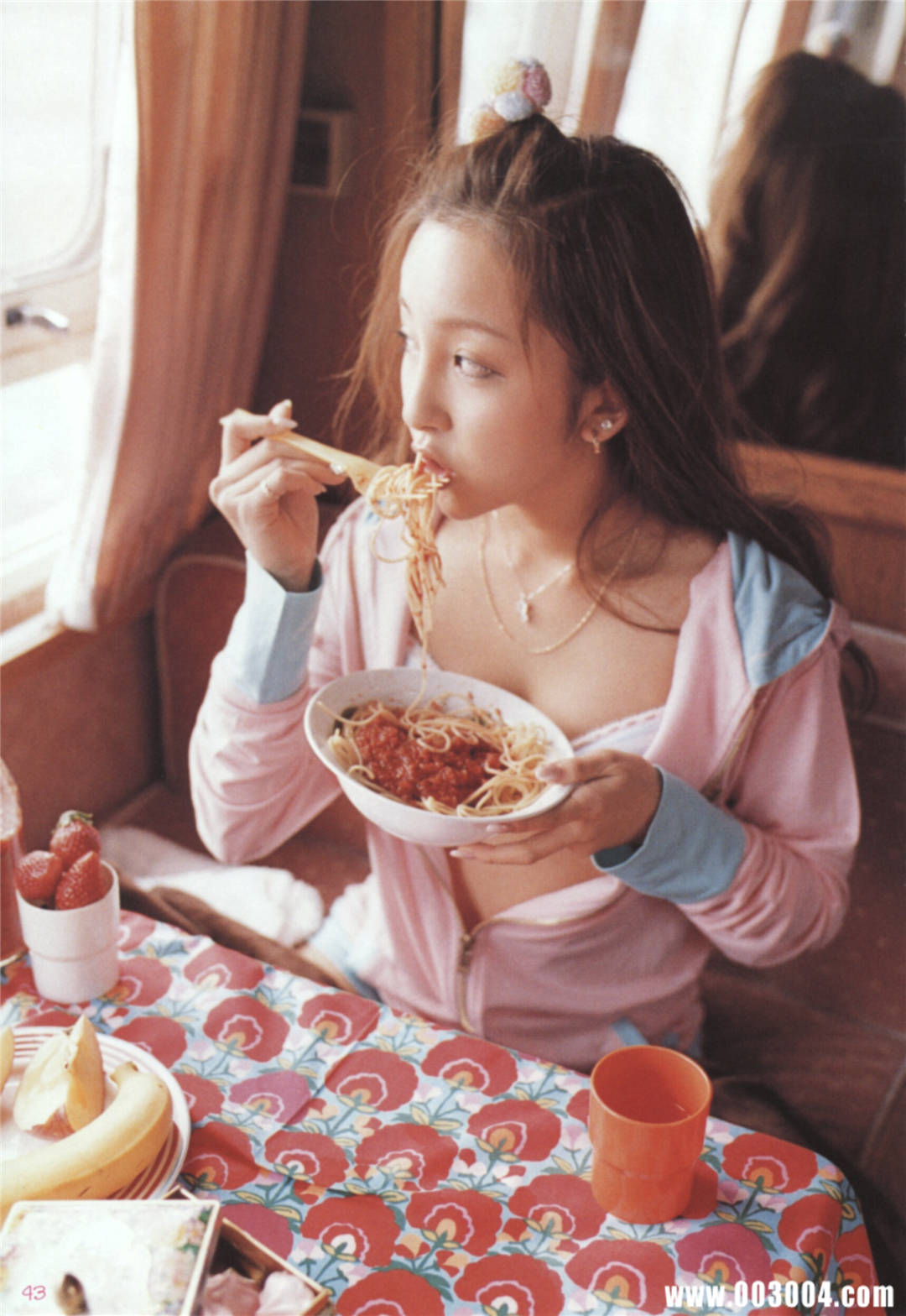 板野友美写真集《T.O.M.O.rrow》高清全本