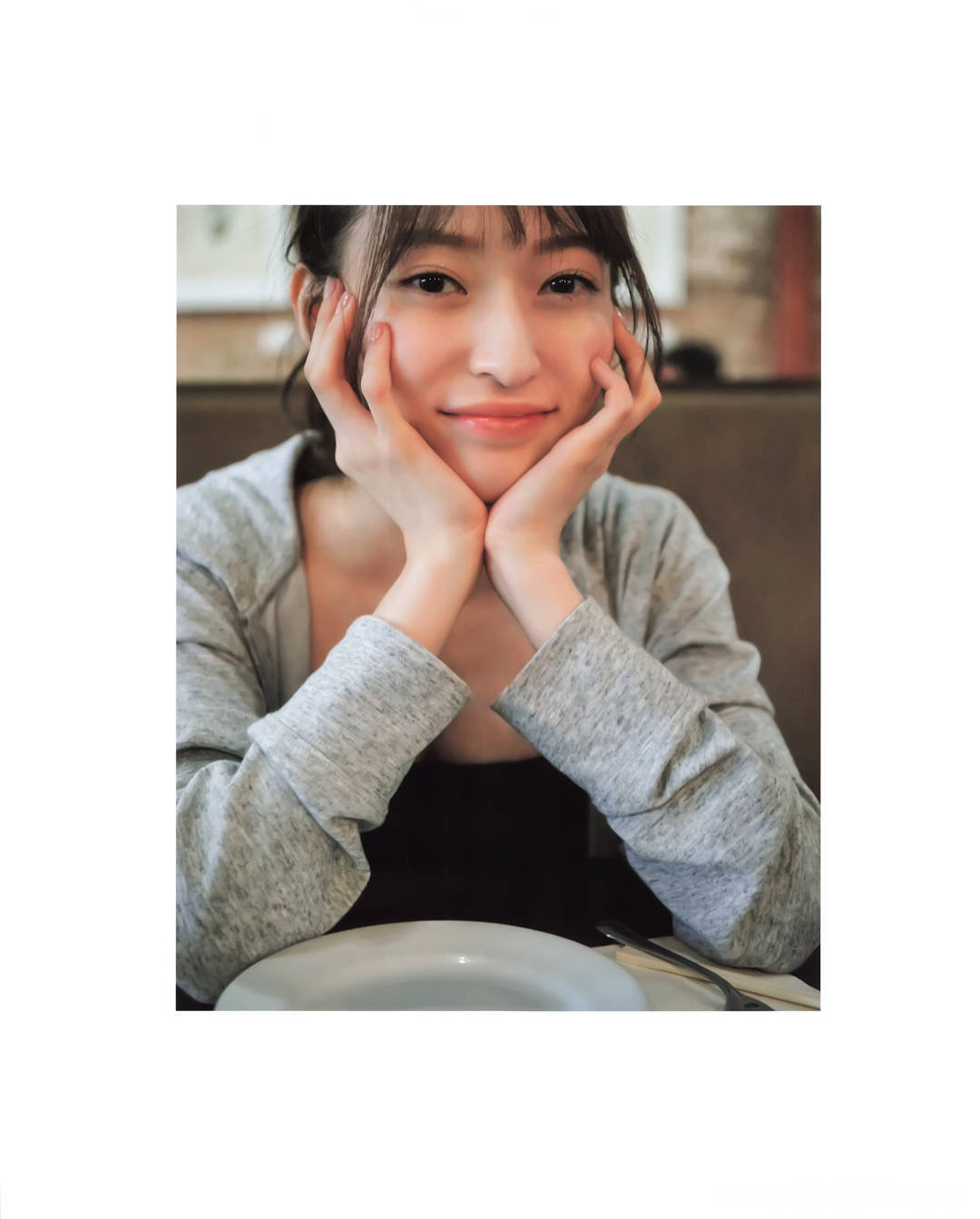 山口真帆1ST写真集《Present》高清全本