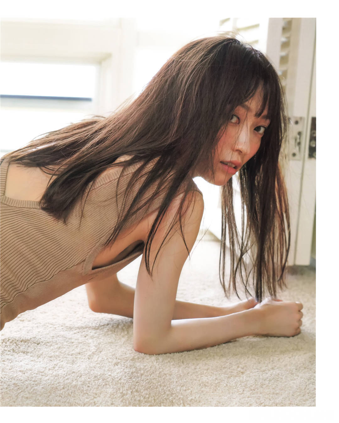 山口真帆1ST写真集《Present》高清全本