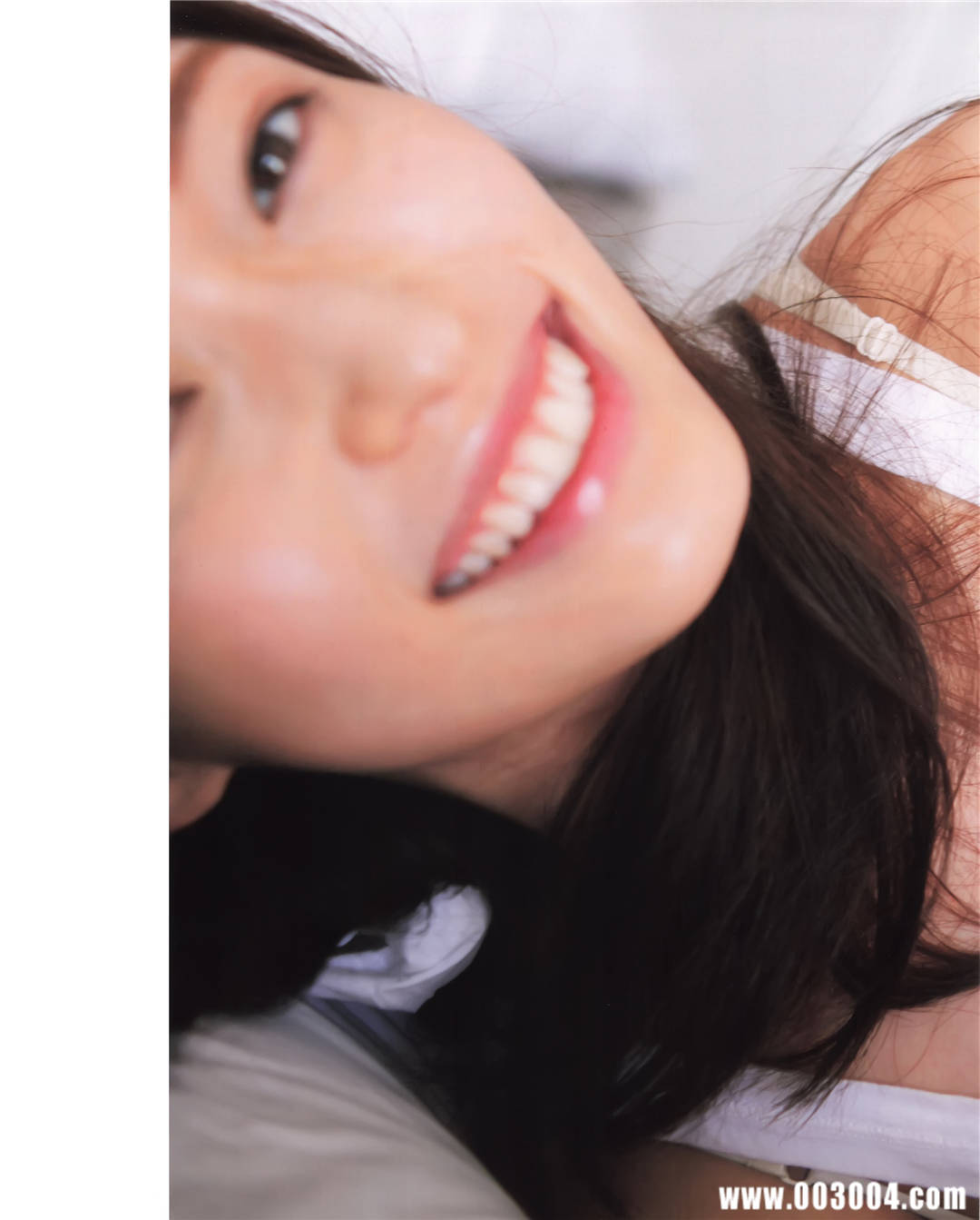 山口真帆1ST写真集《Present》高清全本