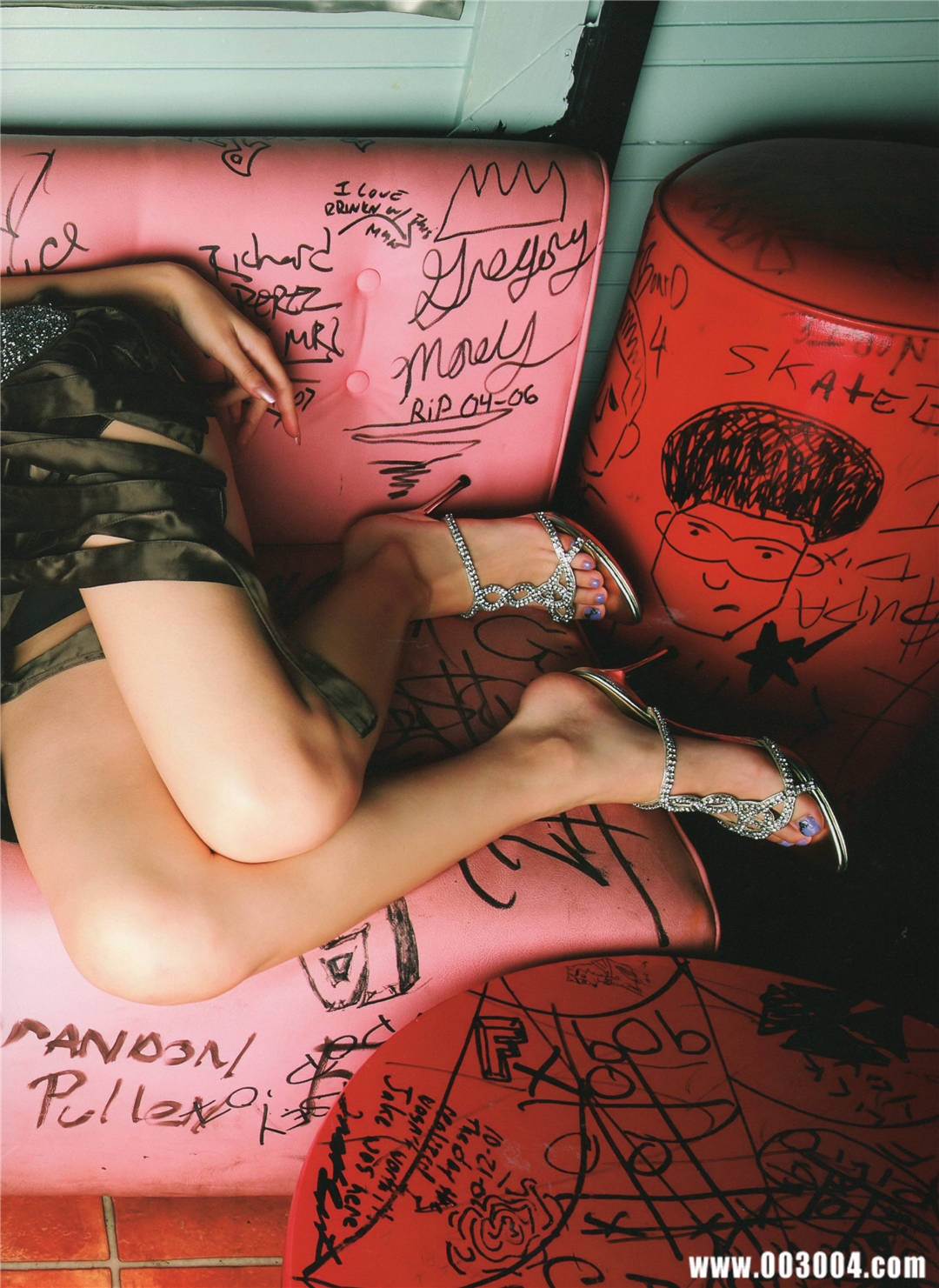 杉本有美写真集《STARTING OVER》