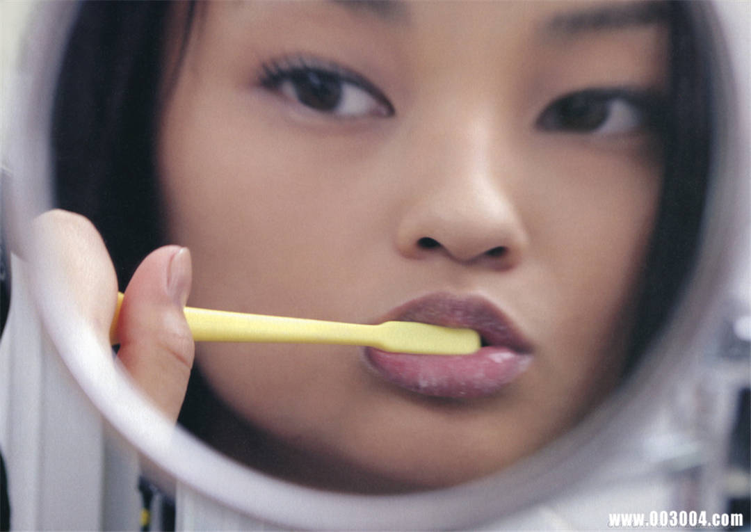 堀北真希、黑木明纱百合写真集《missmatch》高清全本