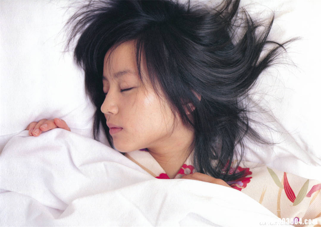 堀北真希、黑木明纱百合写真集《missmatch》高清全本