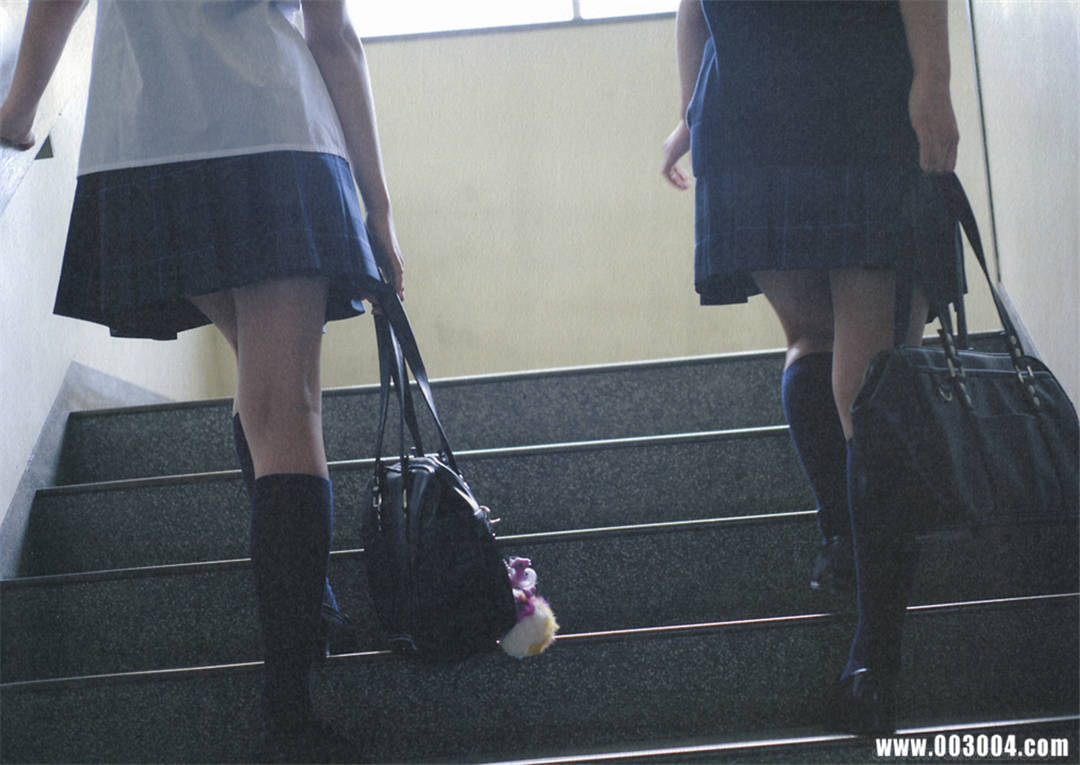 堀北真希、黑木明纱百合写真集《missmatch》高清全本