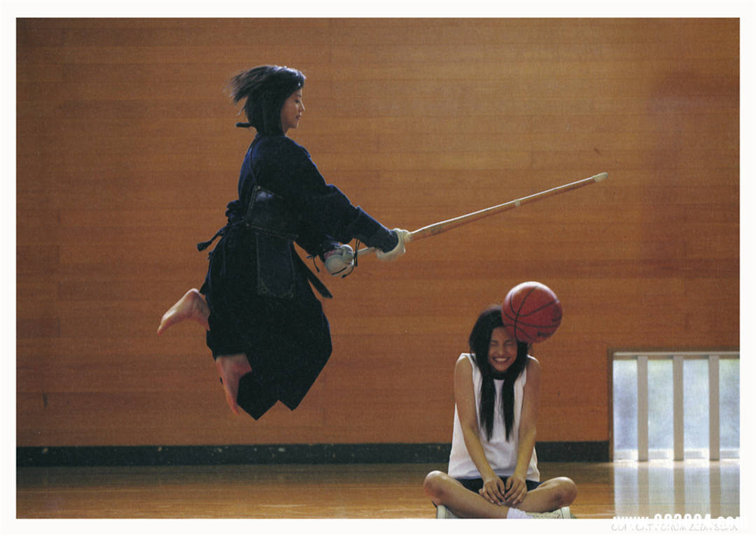 堀北真希、黑木明纱百合写真集《missmatch》高清全本