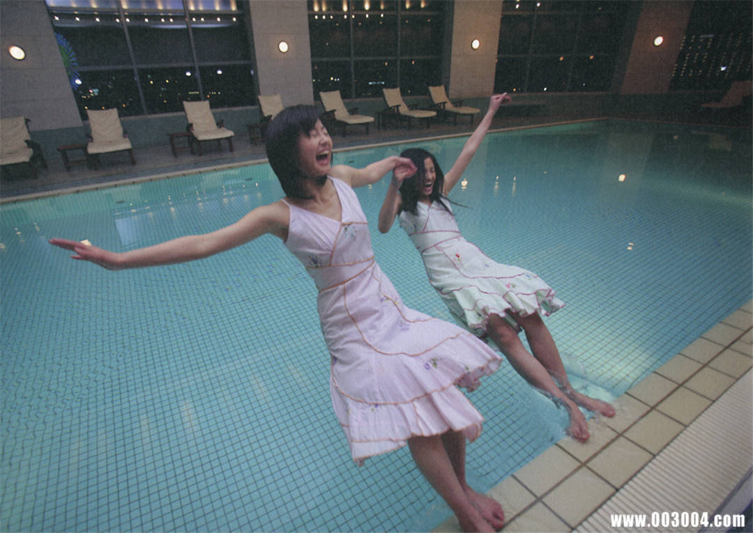 堀北真希、黑木明纱百合写真集《missmatch》高清全本