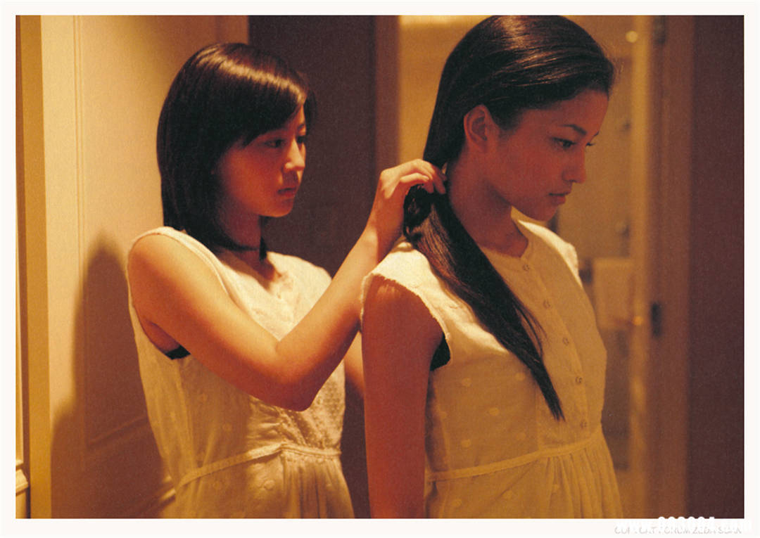 堀北真希、黑木明纱百合写真集《missmatch》高清全本