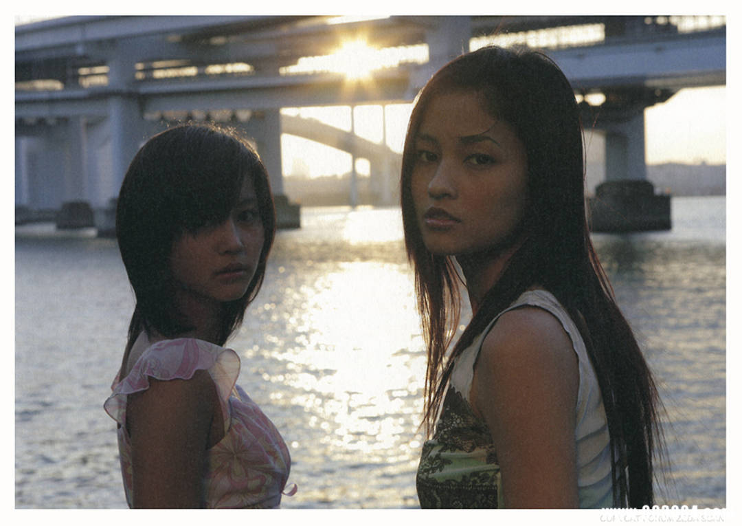 堀北真希、黑木明纱百合写真集《missmatch》高清全本