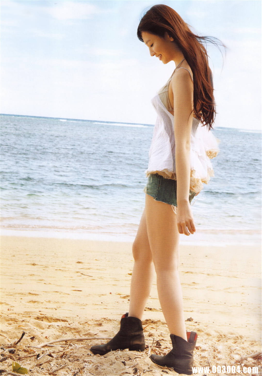 小嶋阳菜写真集《女の子の神様》高清全本