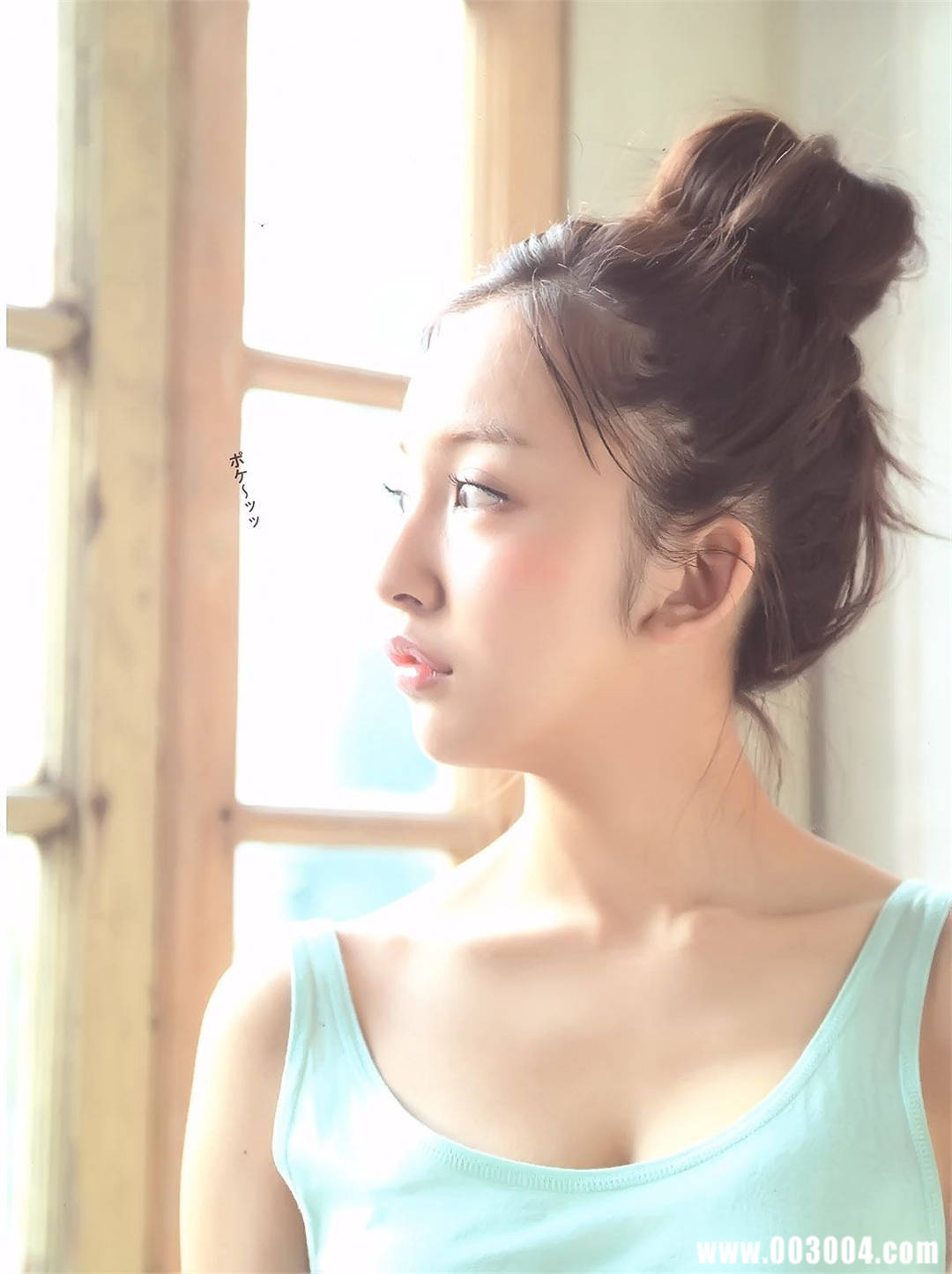 板野友美10周年纪念日写真集《Luv U》高清全本