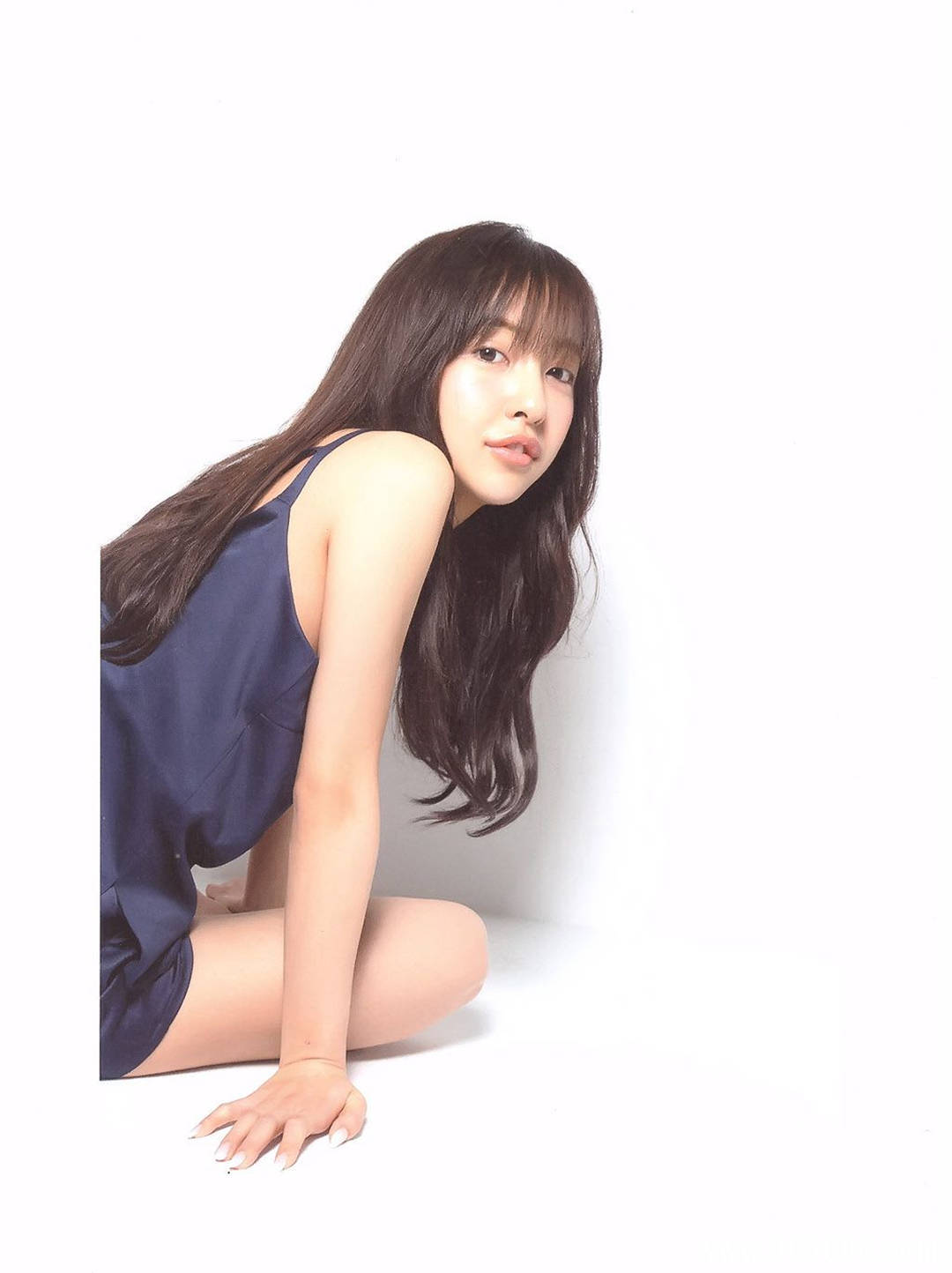 板野友美10周年纪念日写真集《Luv U》高清全本