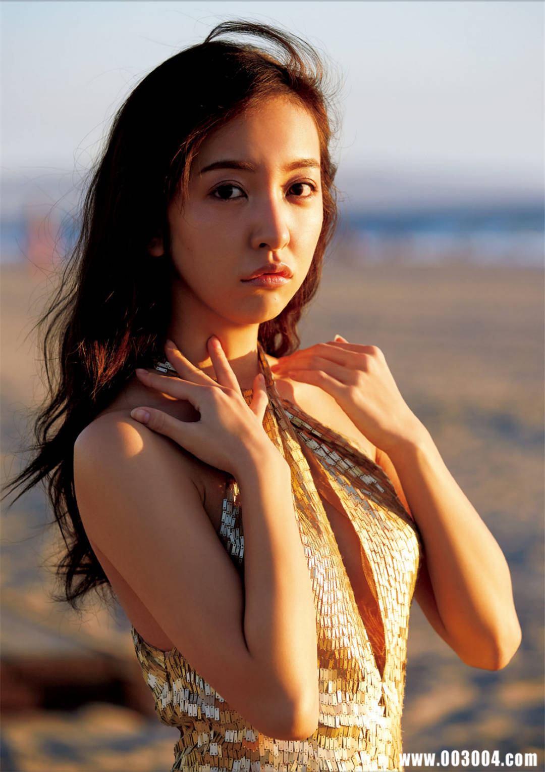 小虎牙 | 板野友美写真集《Wanderer》