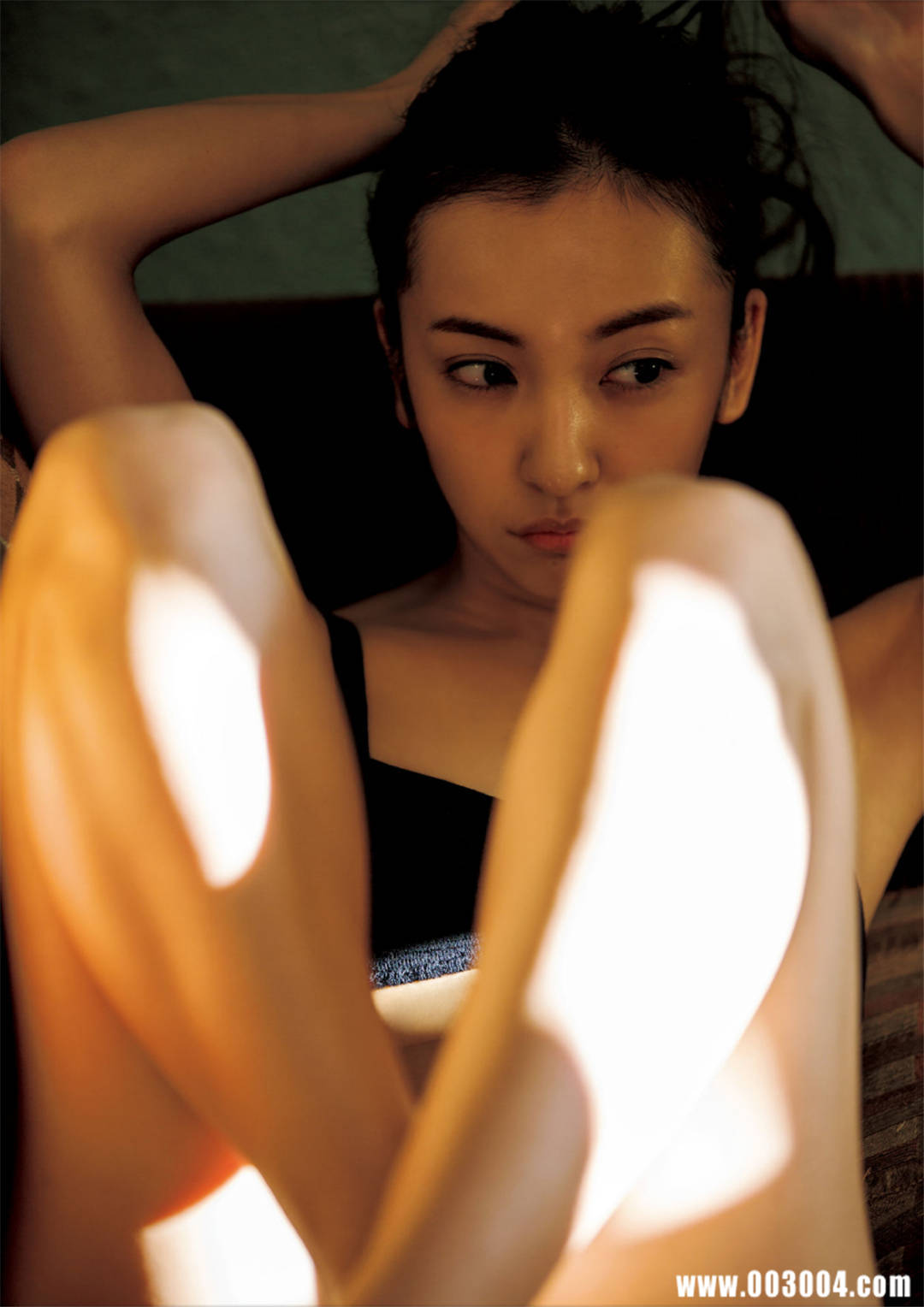 小虎牙 | 板野友美写真集《Wanderer》