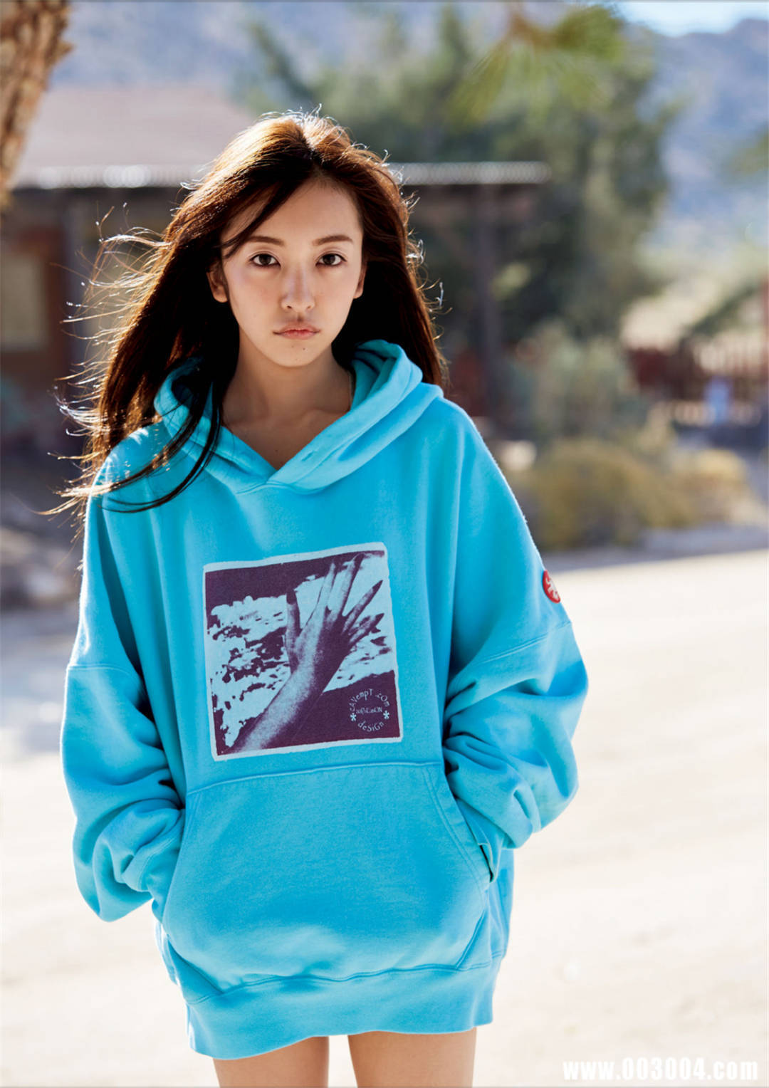 小虎牙 | 板野友美写真集《Wanderer》