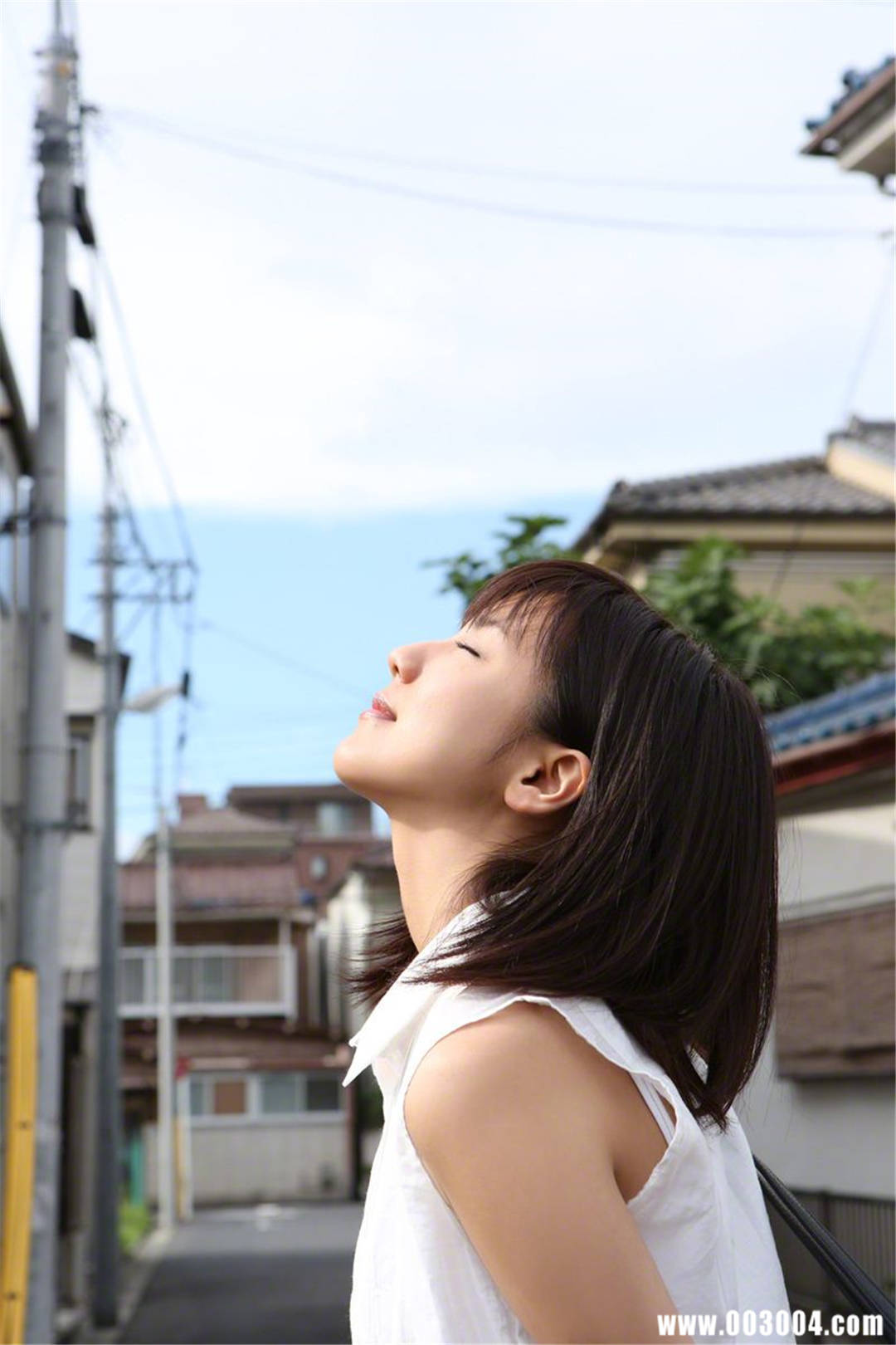 真野惠里菜写真集《NO.131 Erina Mano》