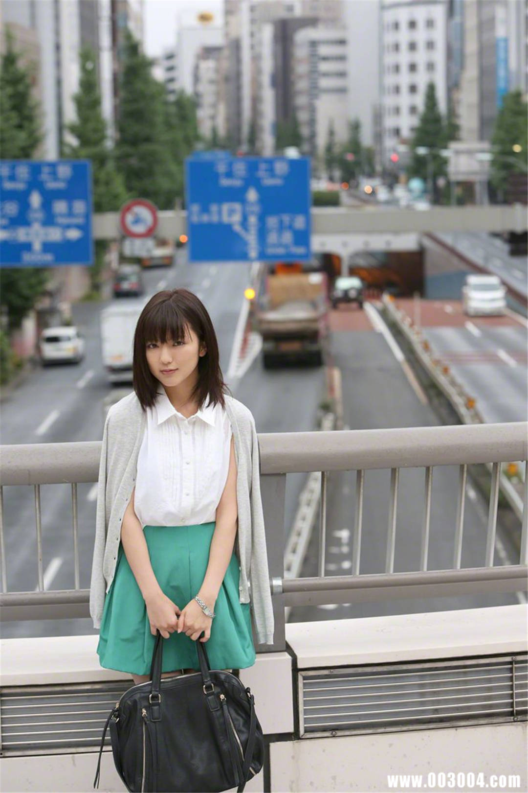 真野惠里菜写真集《NO.131 Erina Mano》