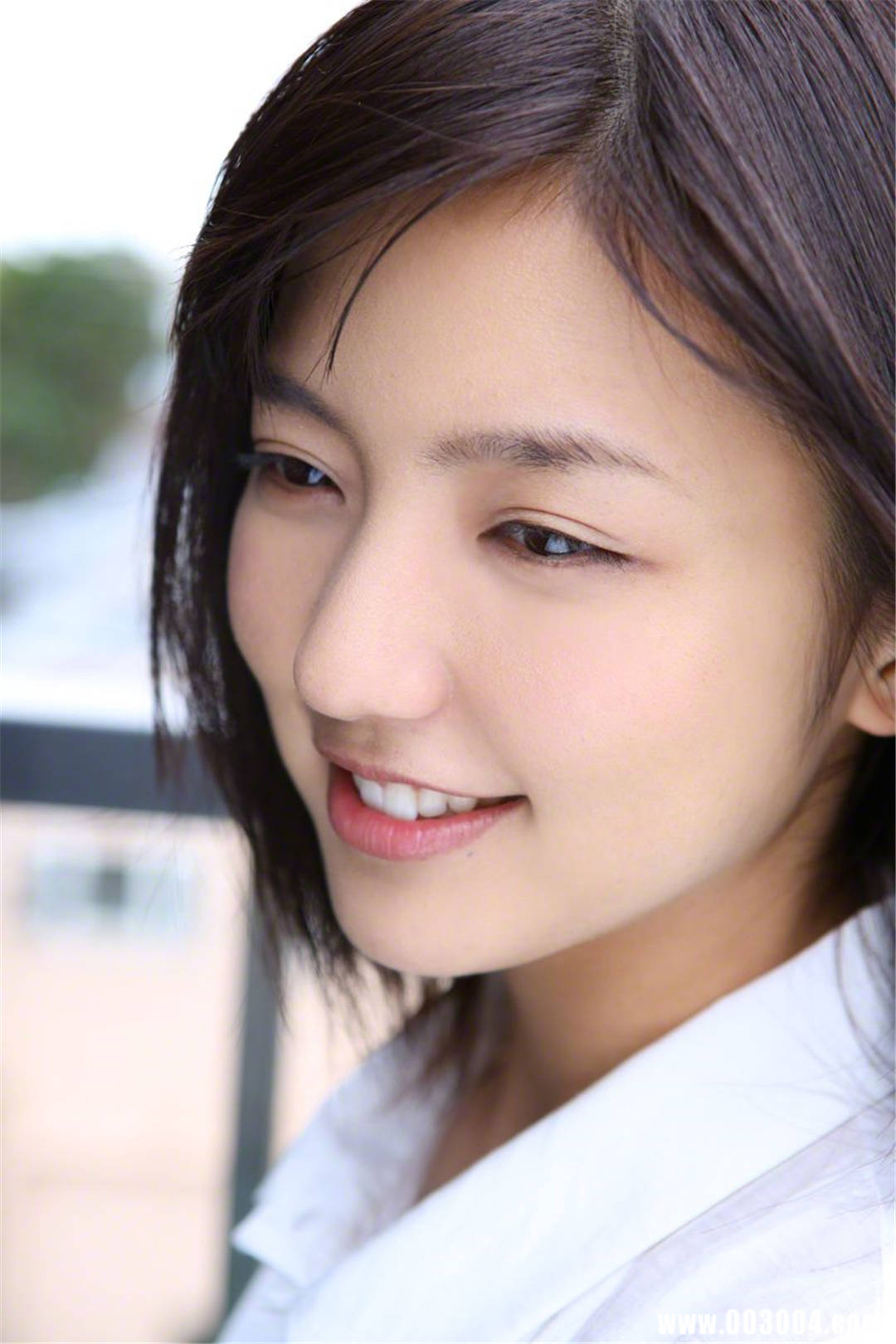 真野惠里菜写真集《NO.131 Erina Mano》