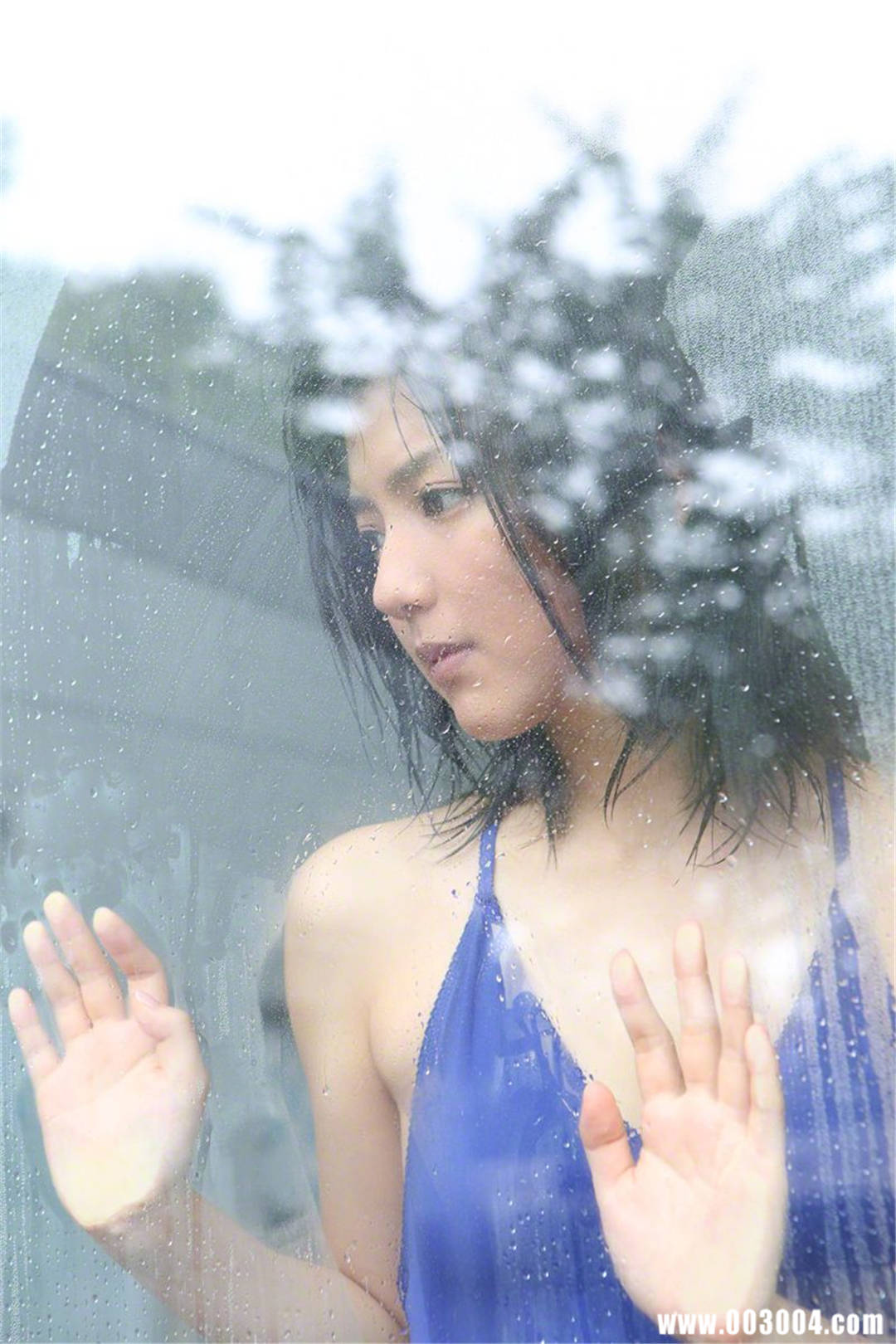 真野惠里菜写真集《NO.131 Erina Mano》