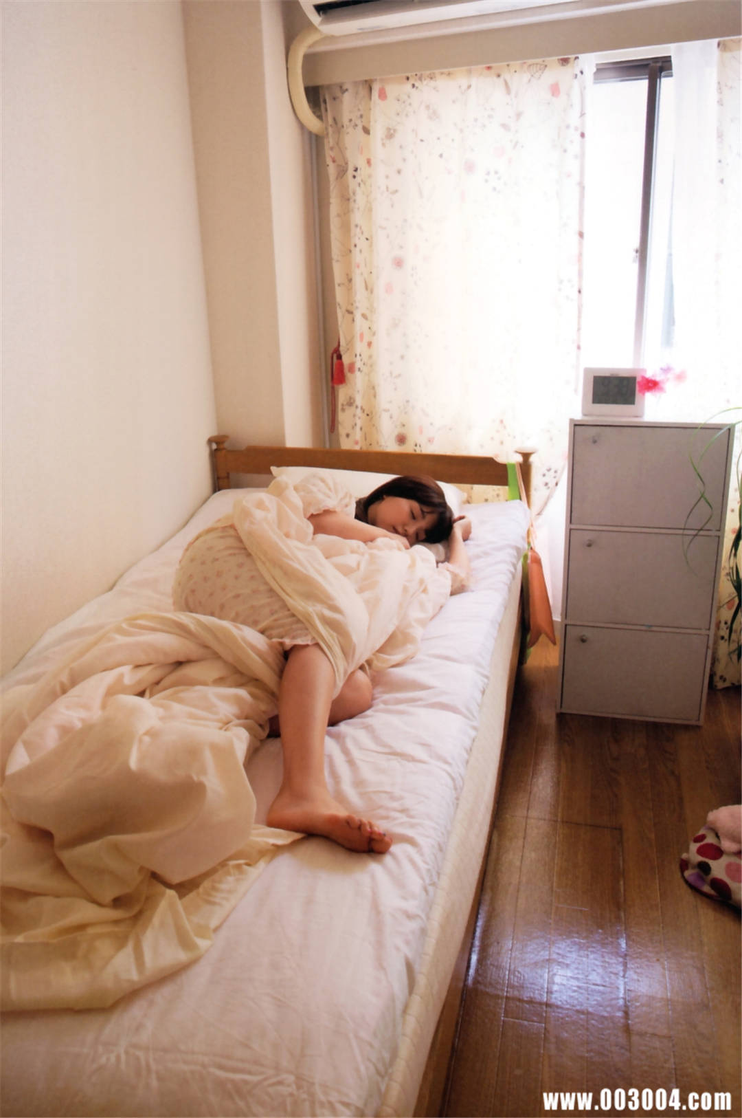 筱崎爱写真集《Love Scenes》高清全本