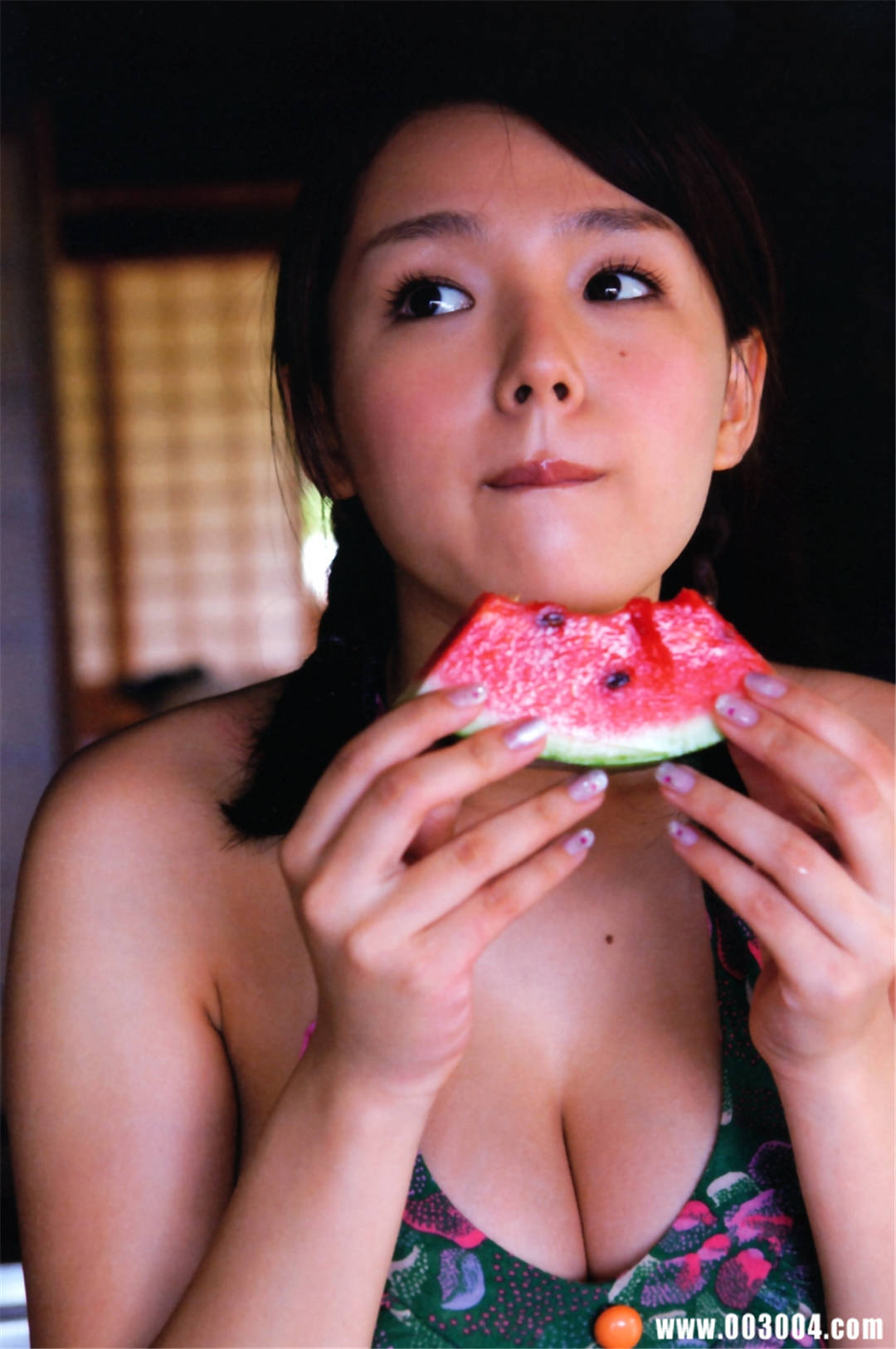 筱崎爱写真集《Love Scenes》高清全本