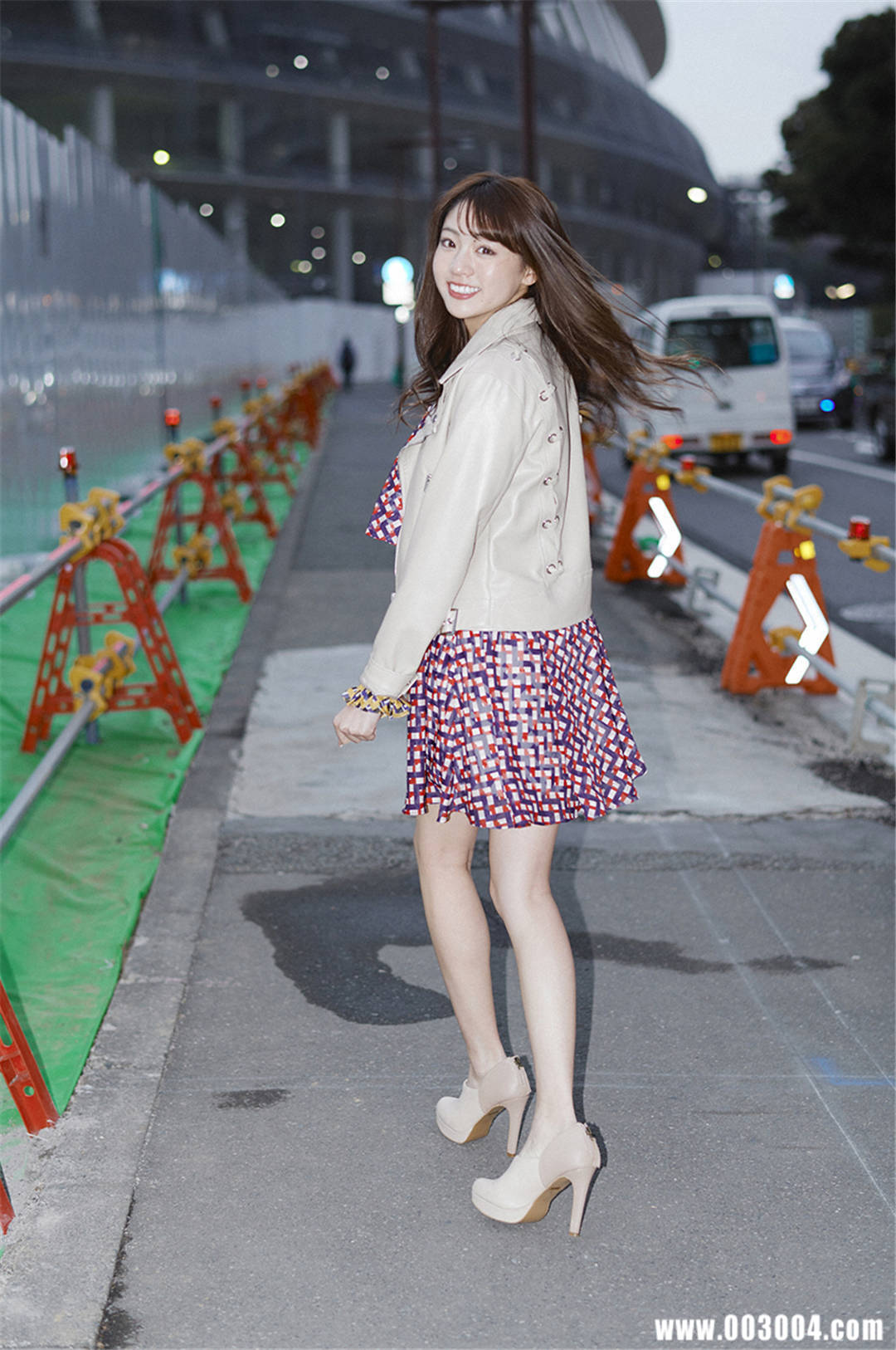 高司舞 | 志田友美写真集《東京物語》