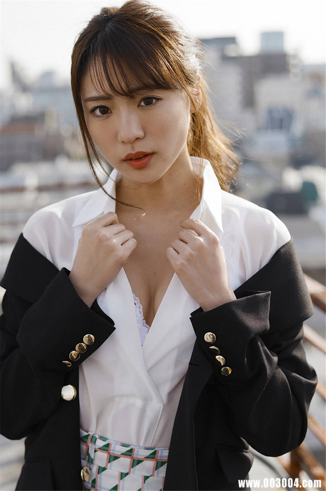 高司舞 | 志田友美写真集《東京物語》