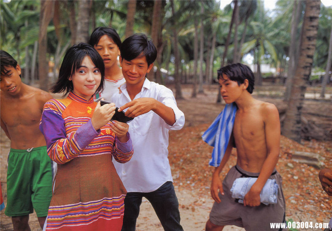 永井流奈写真集《なんでぇ？》高清全本