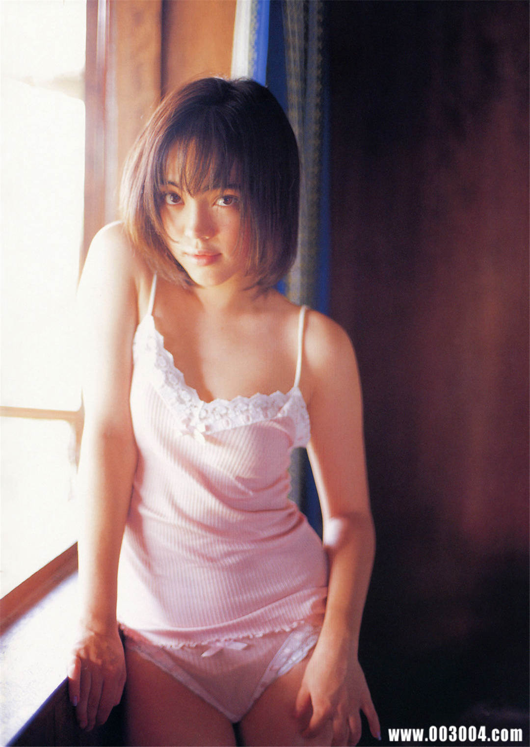 永井流奈写真集《なんでぇ？》高清全本