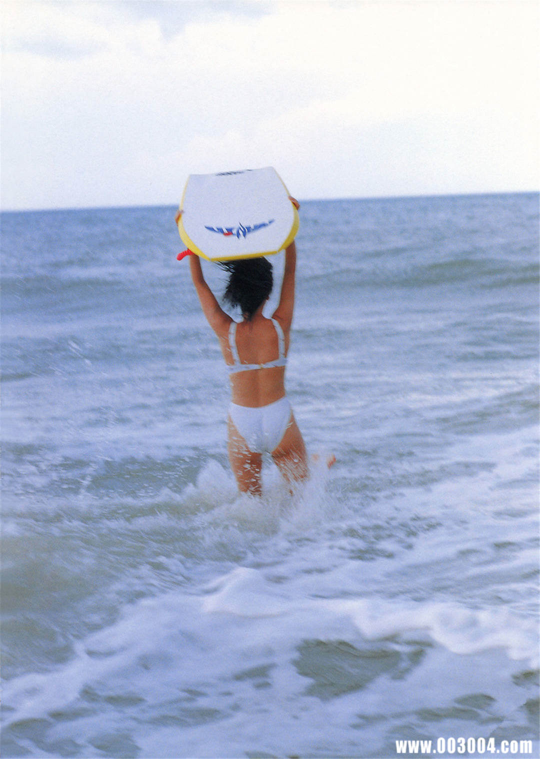 永井流奈写真集《なんでぇ？》高清全本