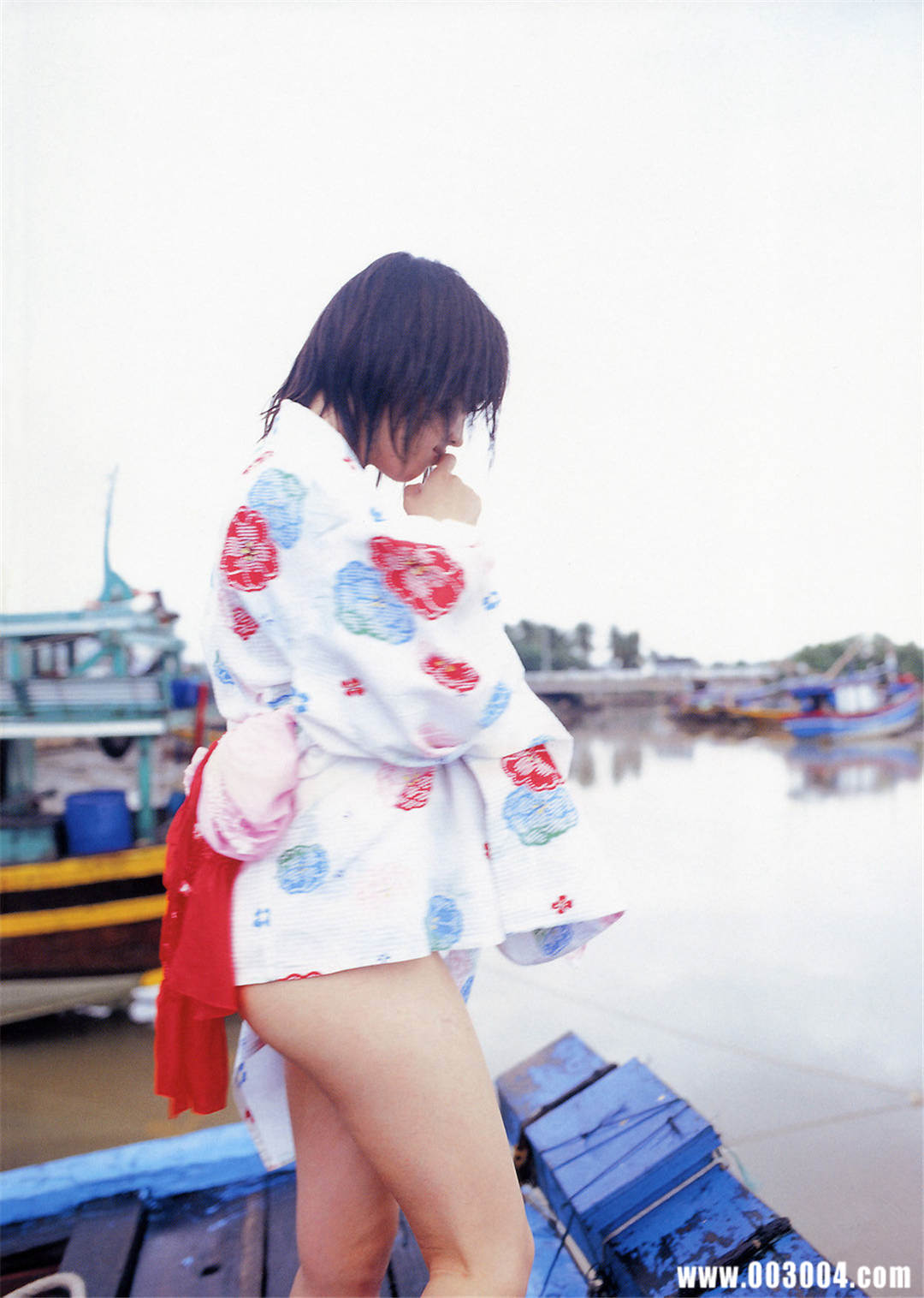 永井流奈写真集《なんでぇ？》高清全本