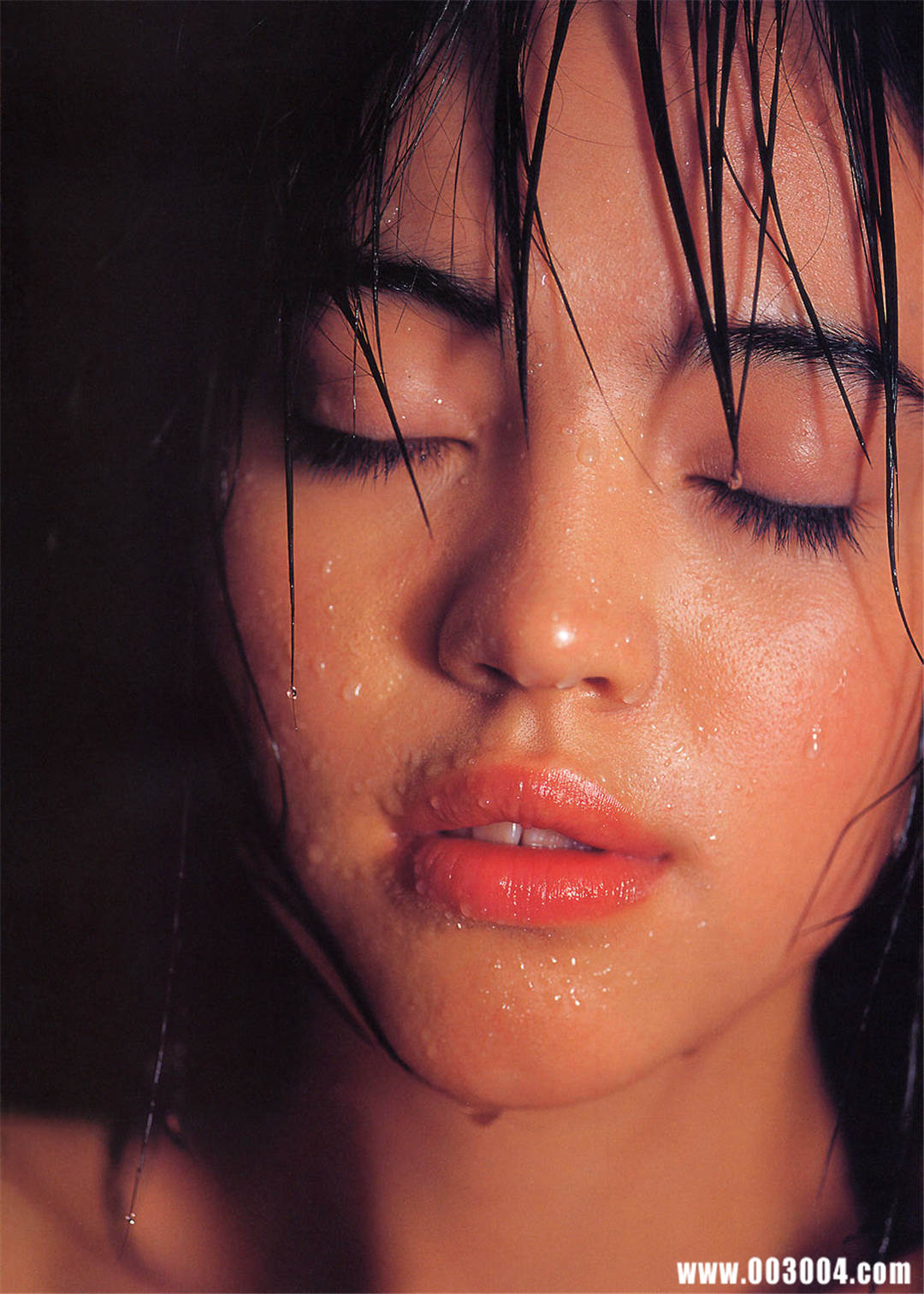 永井流奈写真集《なんでぇ？》高清全本