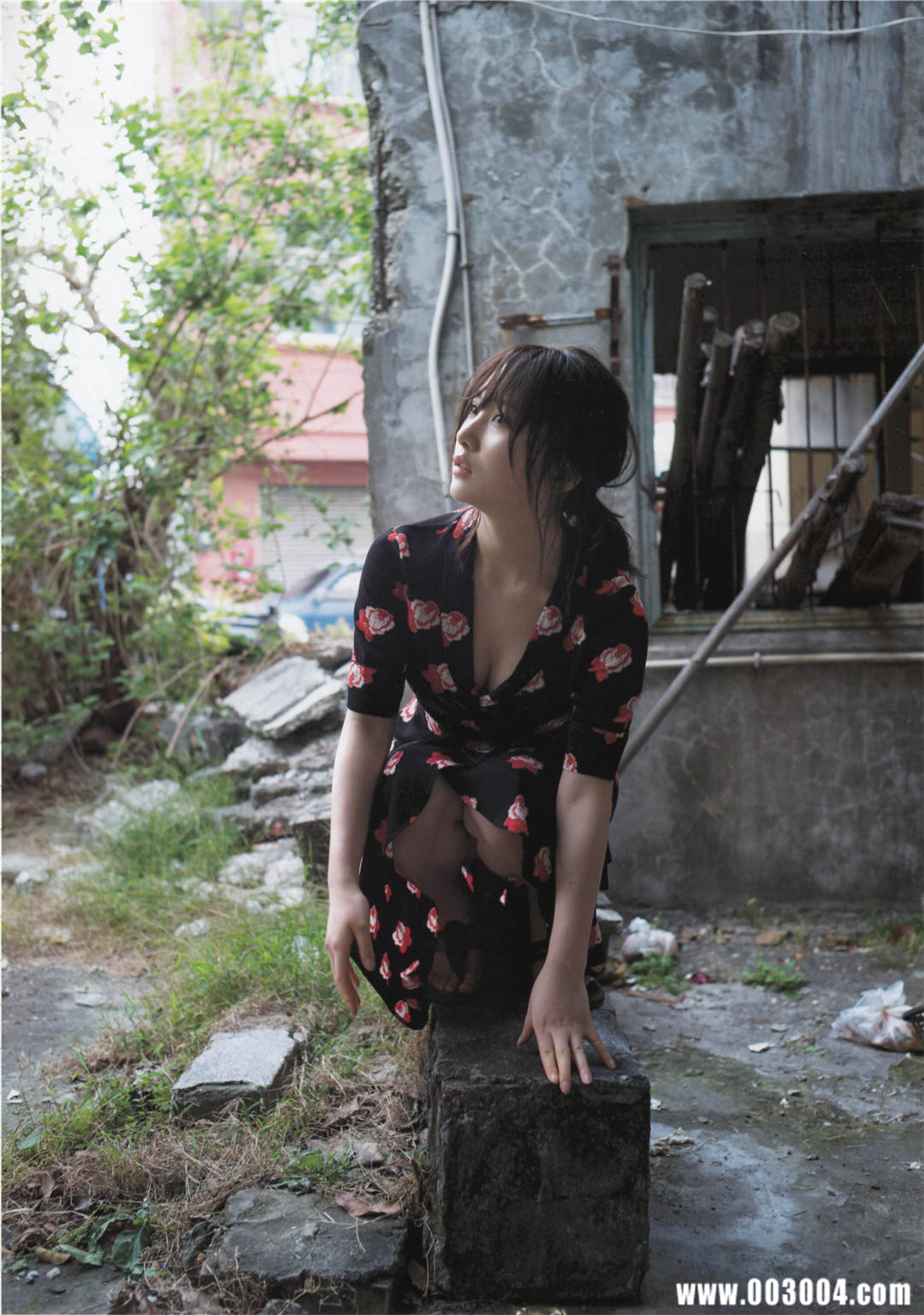 “噶宝” | 高桥朱里1st写真集《暧昧な自分》