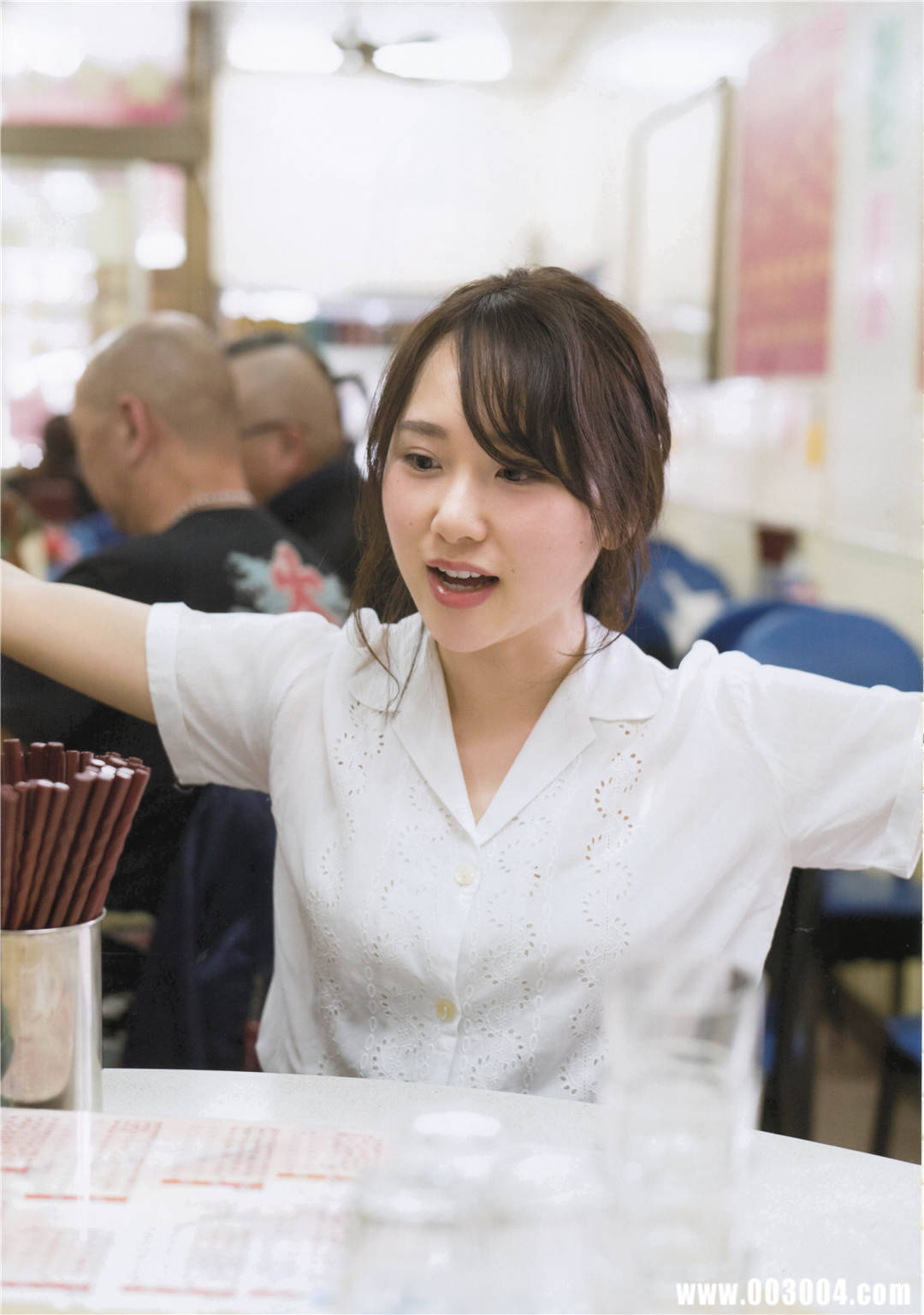 “噶宝” | 高桥朱里1st写真集《暧昧な自分》