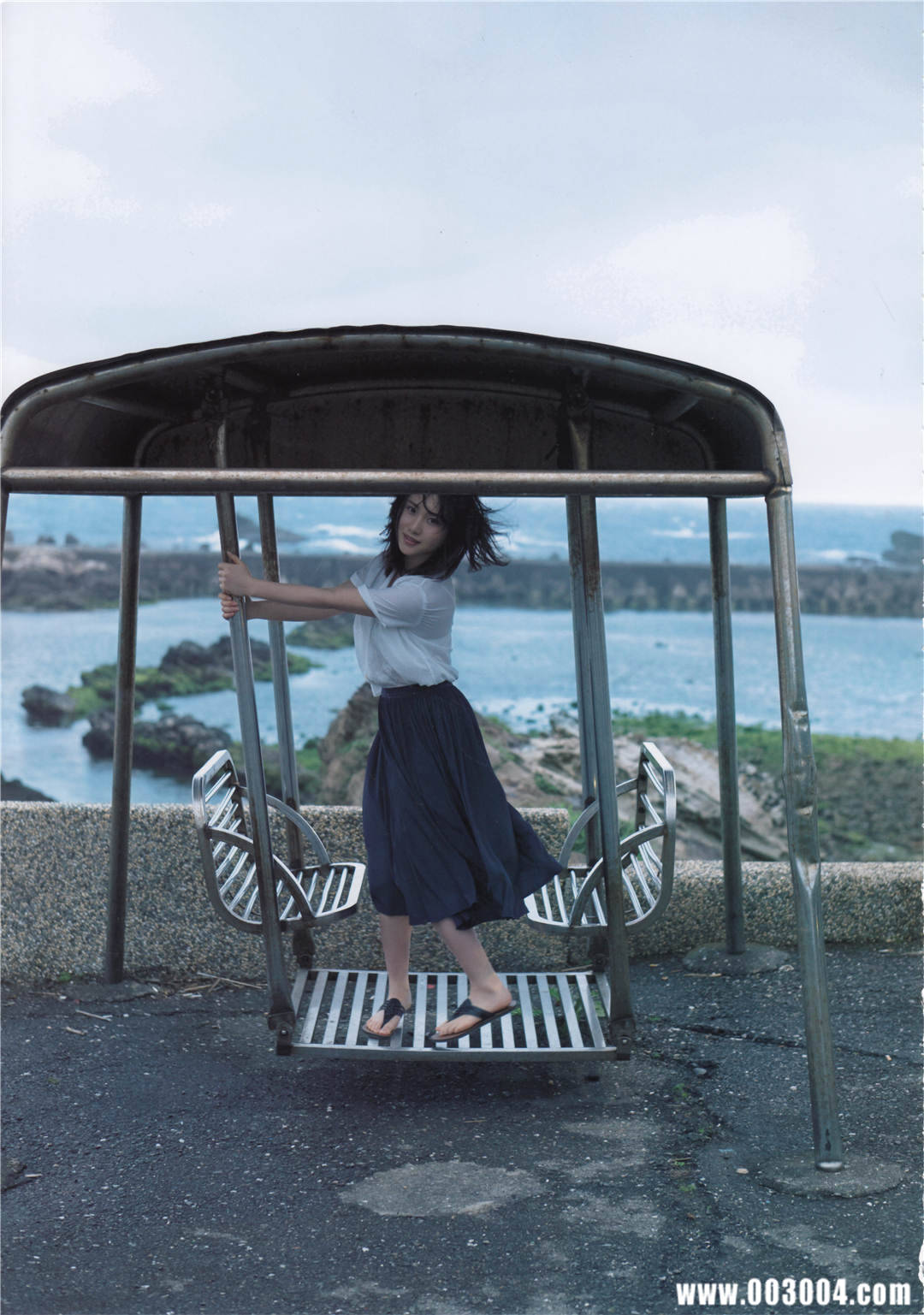 “噶宝” | 高桥朱里1st写真集《暧昧な自分》