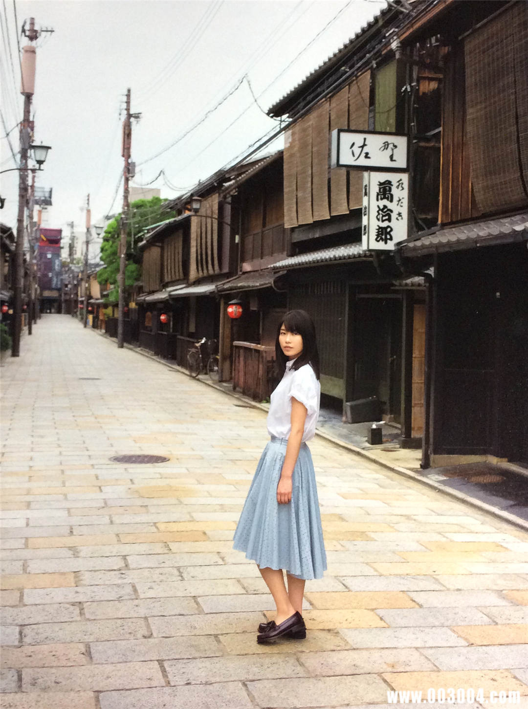 横山由依1ST写真集《ゆいはん》高清全本