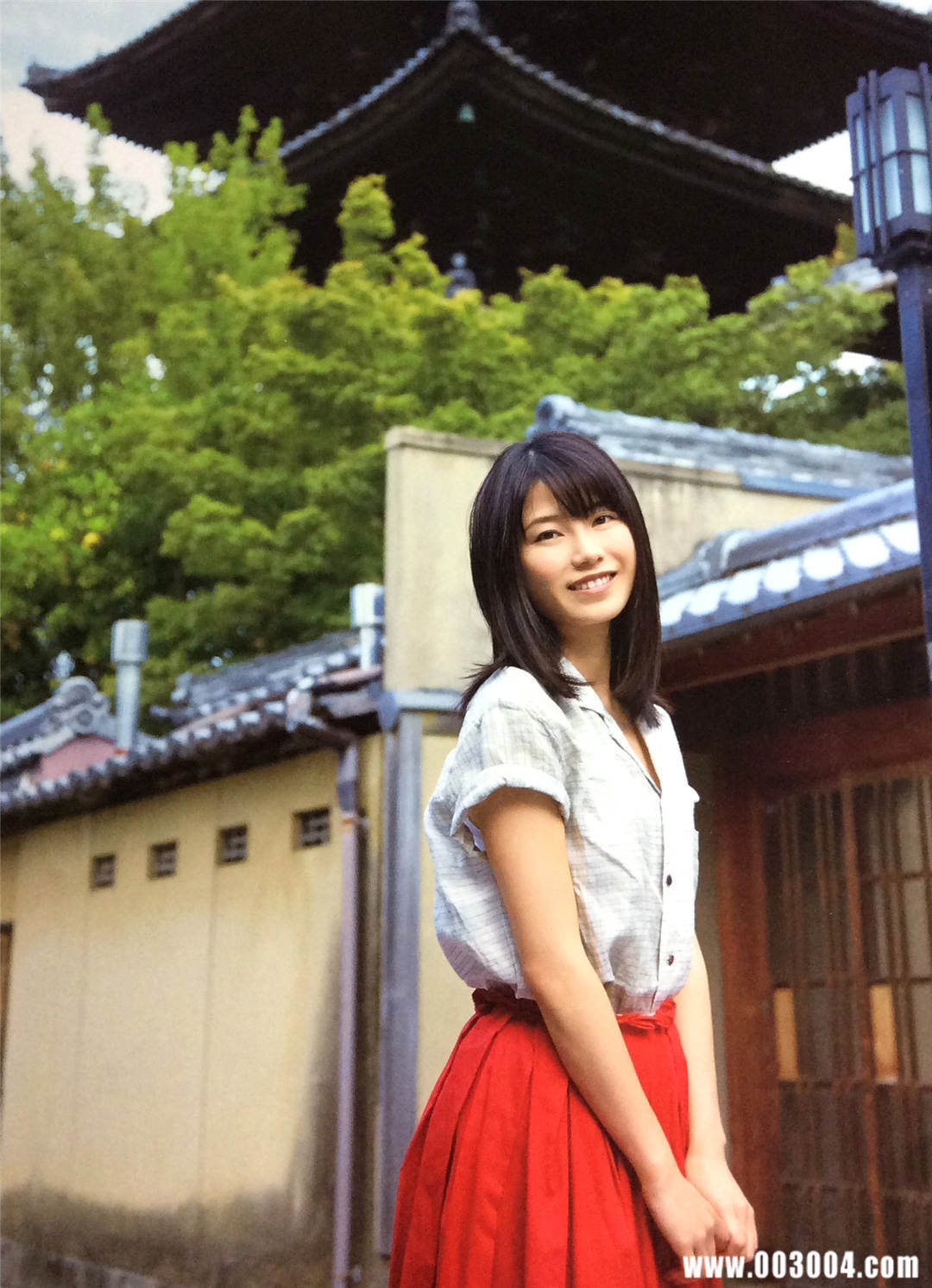 横山由依1ST写真集《ゆいはん》高清全本