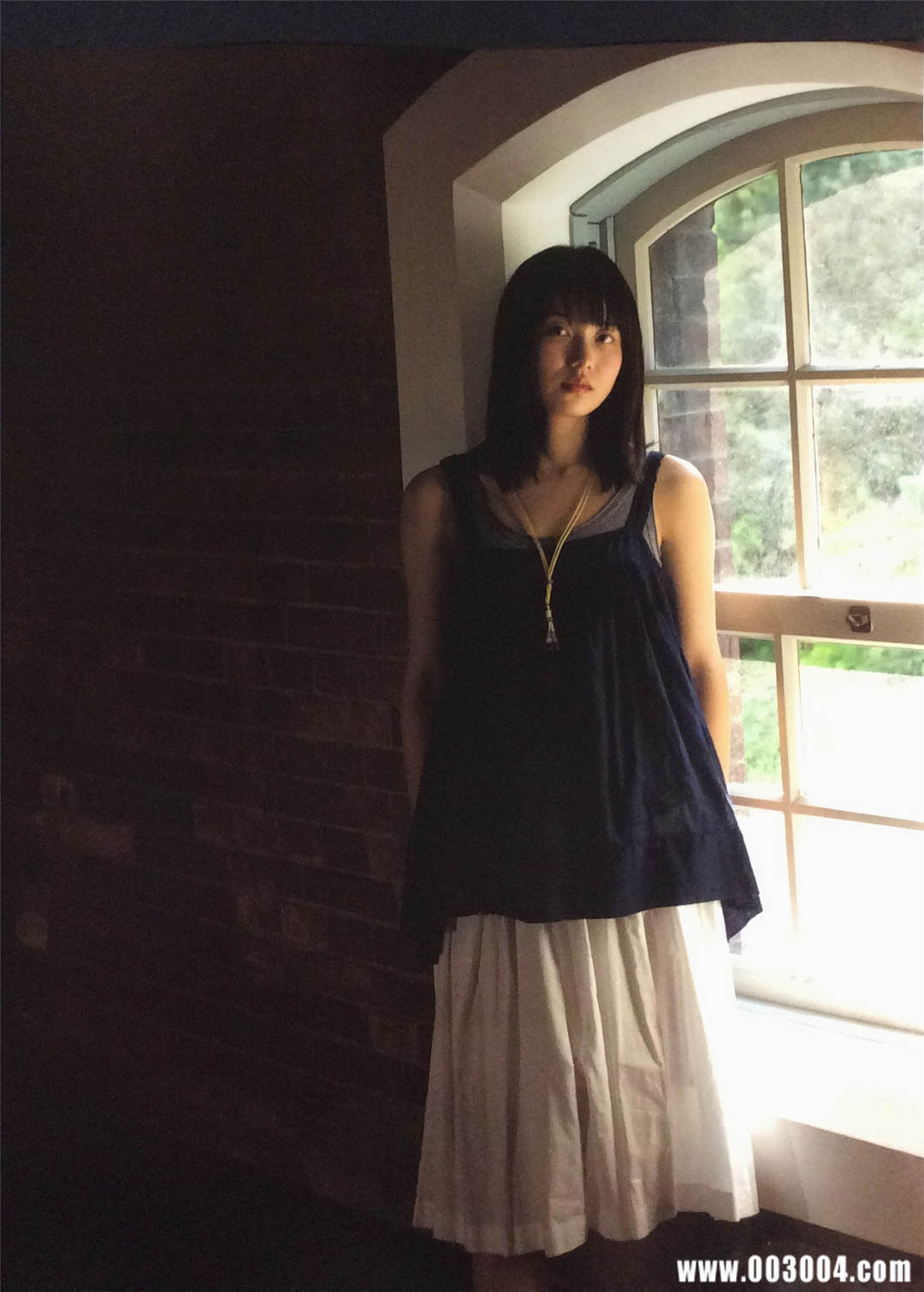 横山由依1ST写真集《ゆいはん》高清全本