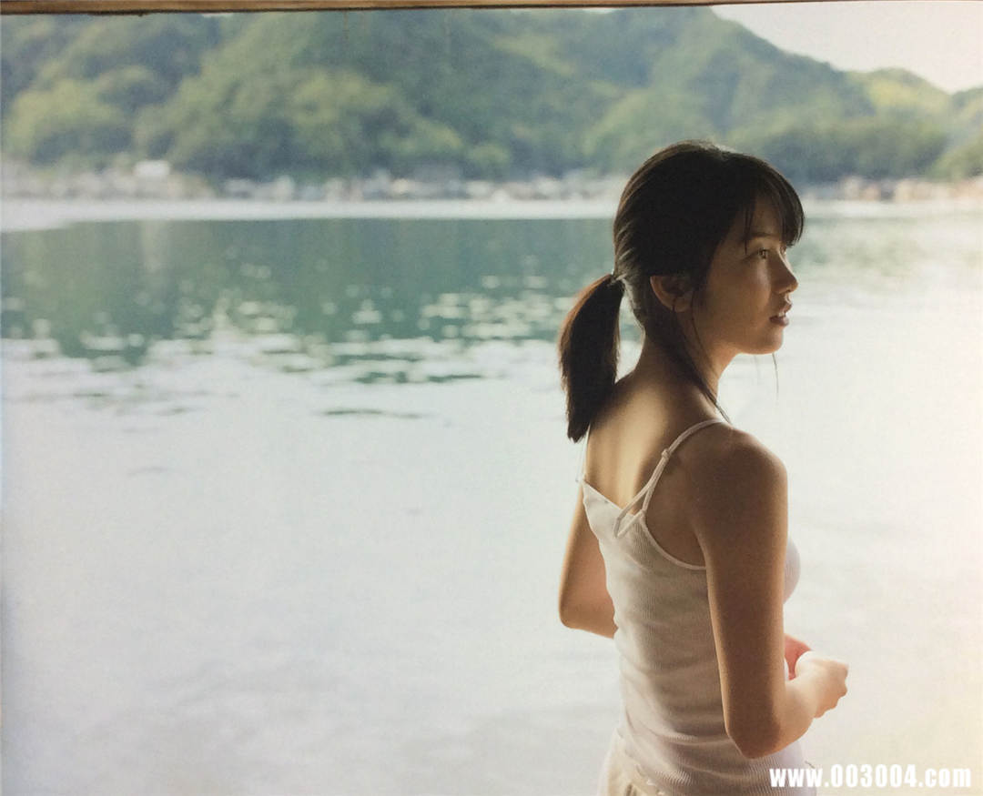 横山由依1ST写真集《ゆいはん》高清全本