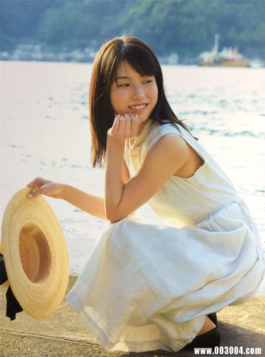 横山由依1ST写真集《ゆいはん》高清全本