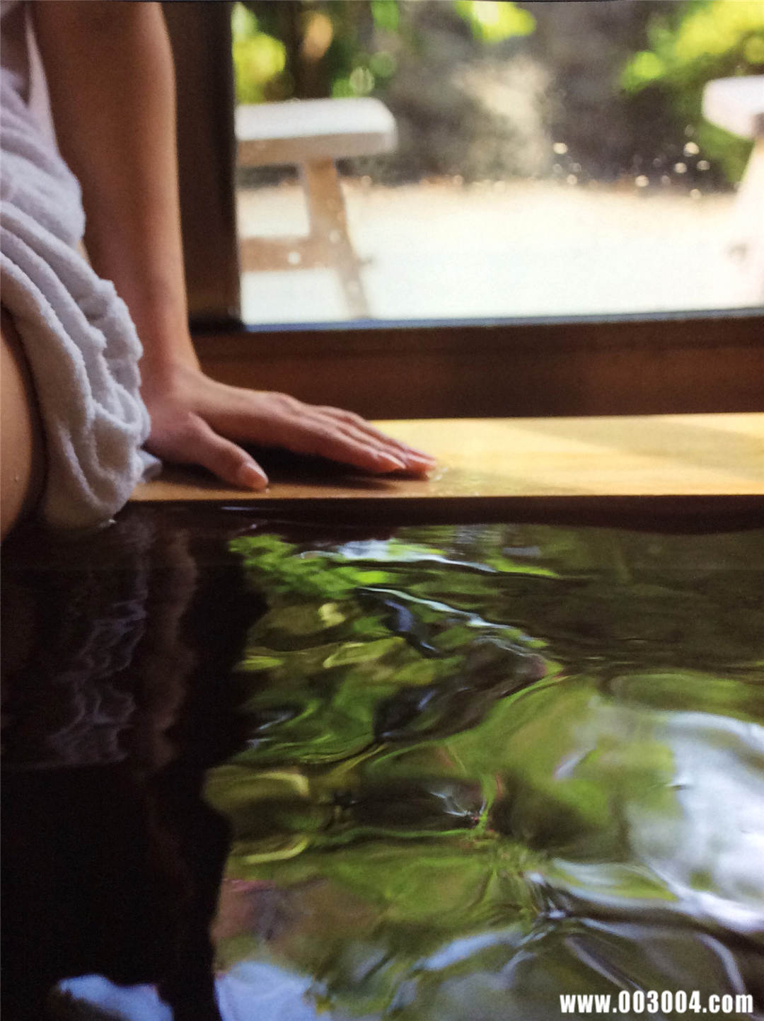 横山由依1ST写真集《ゆいはん》高清全本