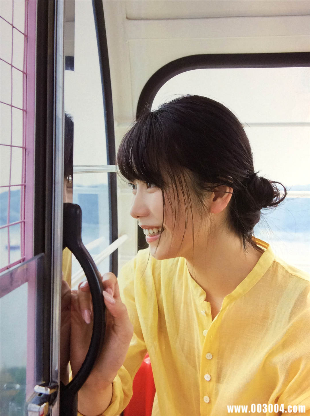 横山由依1ST写真集《ゆいはん》高清全本